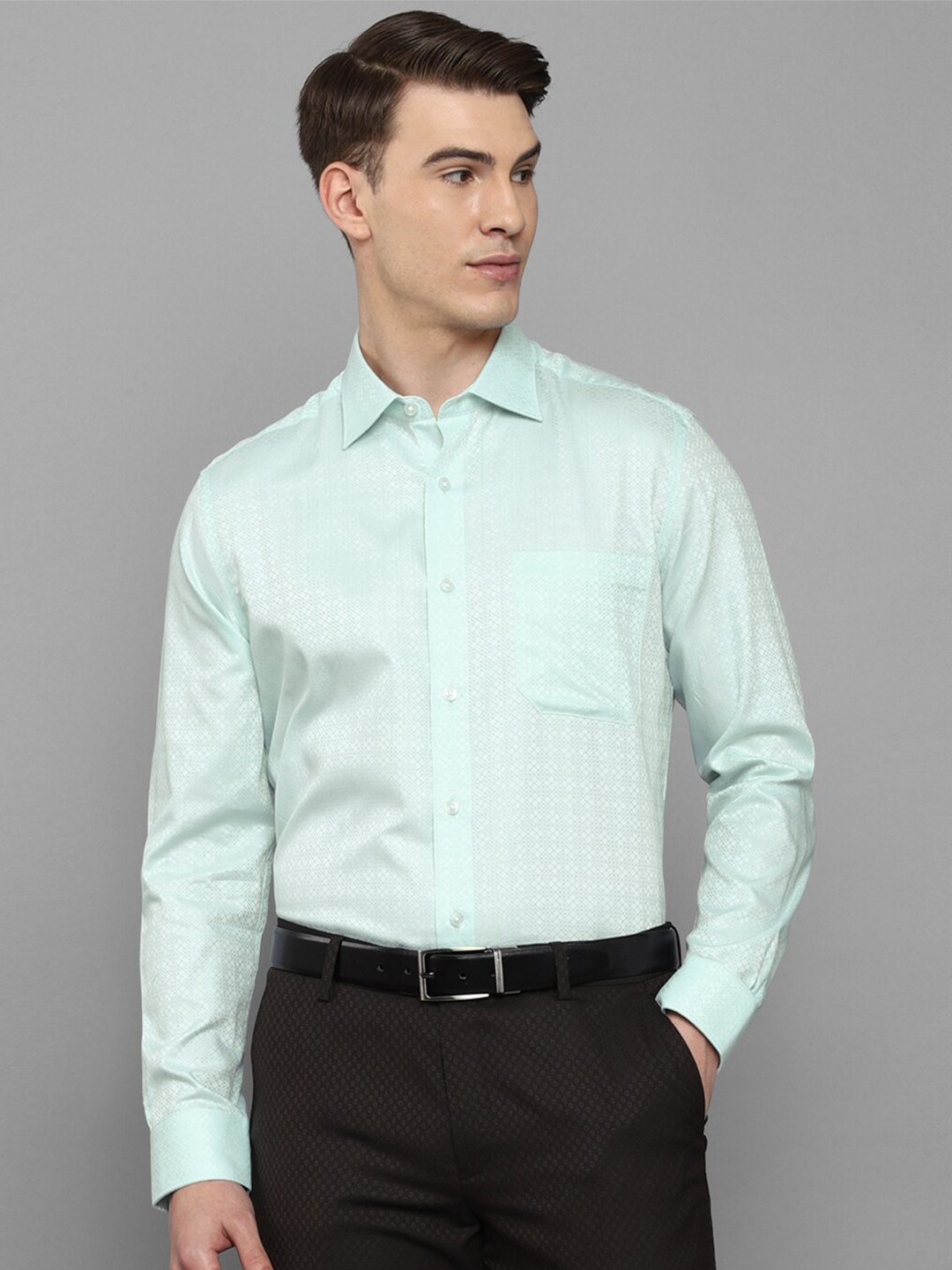 

Louis Philippe Gods & Kings Men Green Giza Cotton Casual Shirt