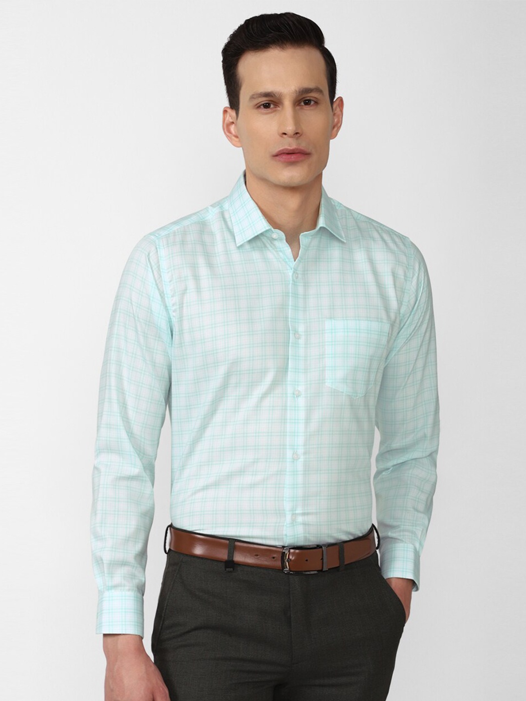 

Van Heusen Men Green Checked Cotton Casual Shirt