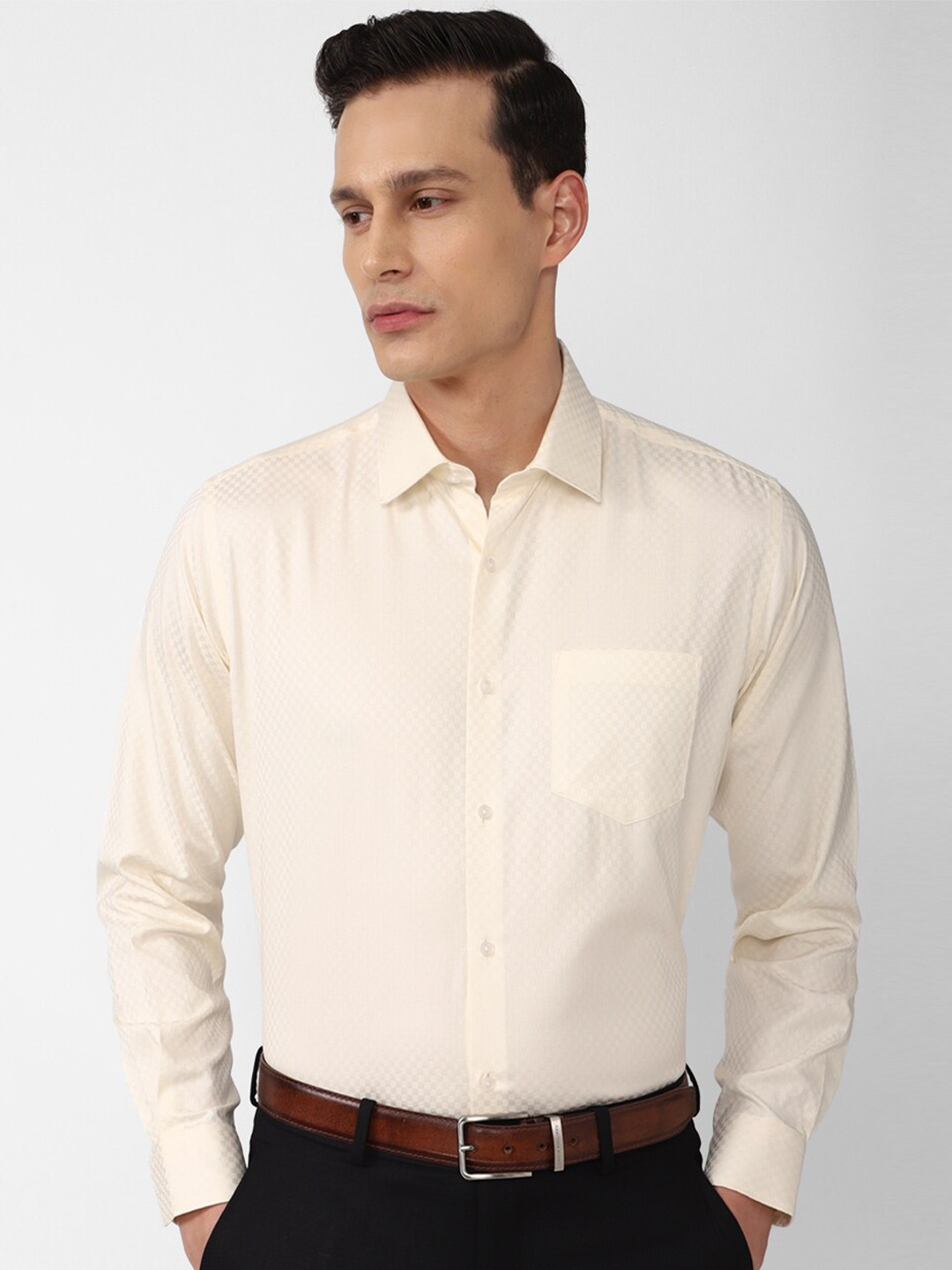 

Van Heusen Men Cream-Coloured Casual Shirt