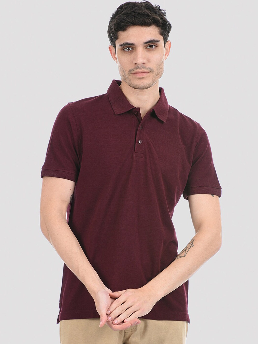 

ONEWAY Men Maroon Polo Collar T-shirt