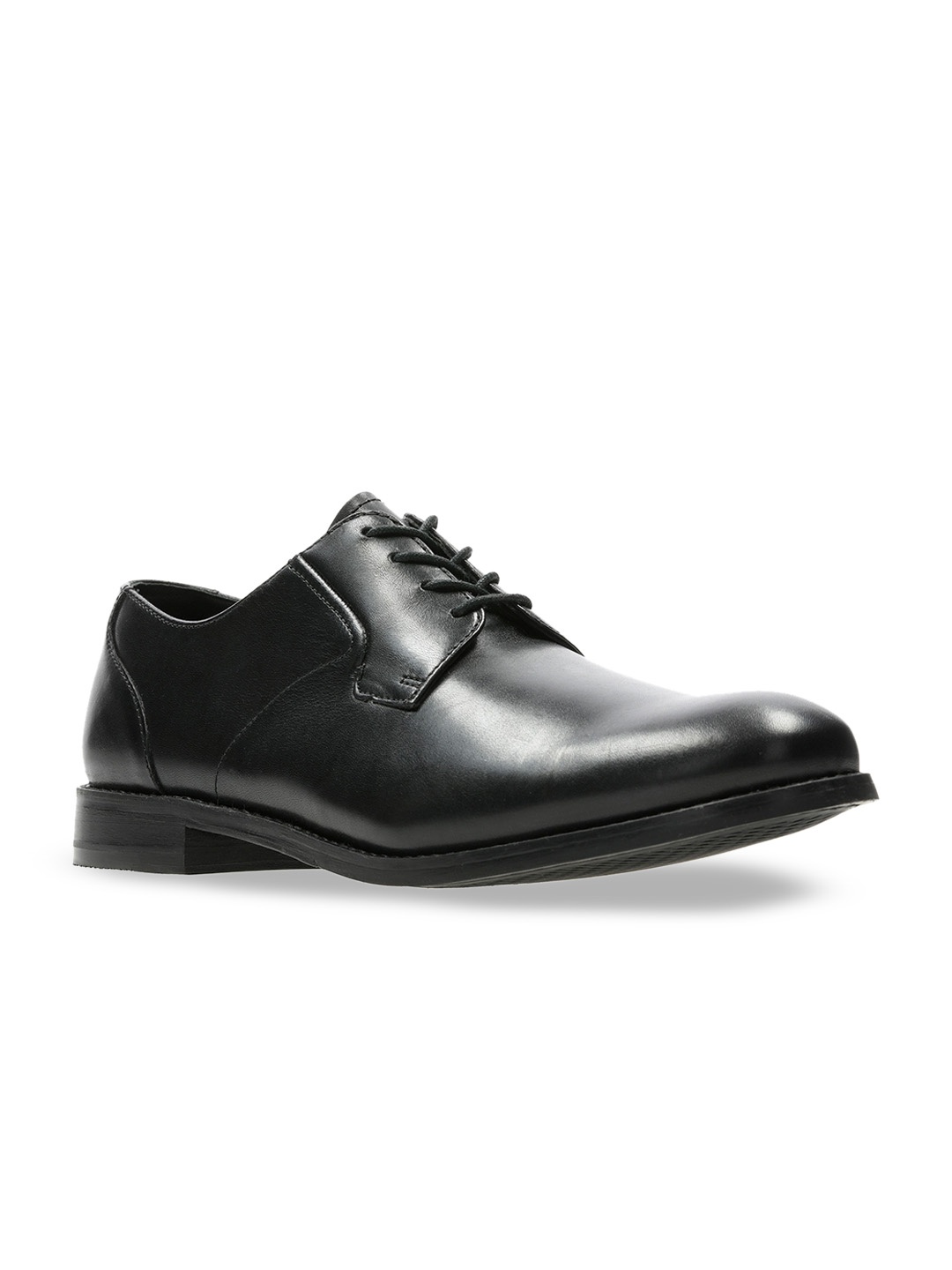 

Clarks Men Black Solid Formal Shoes