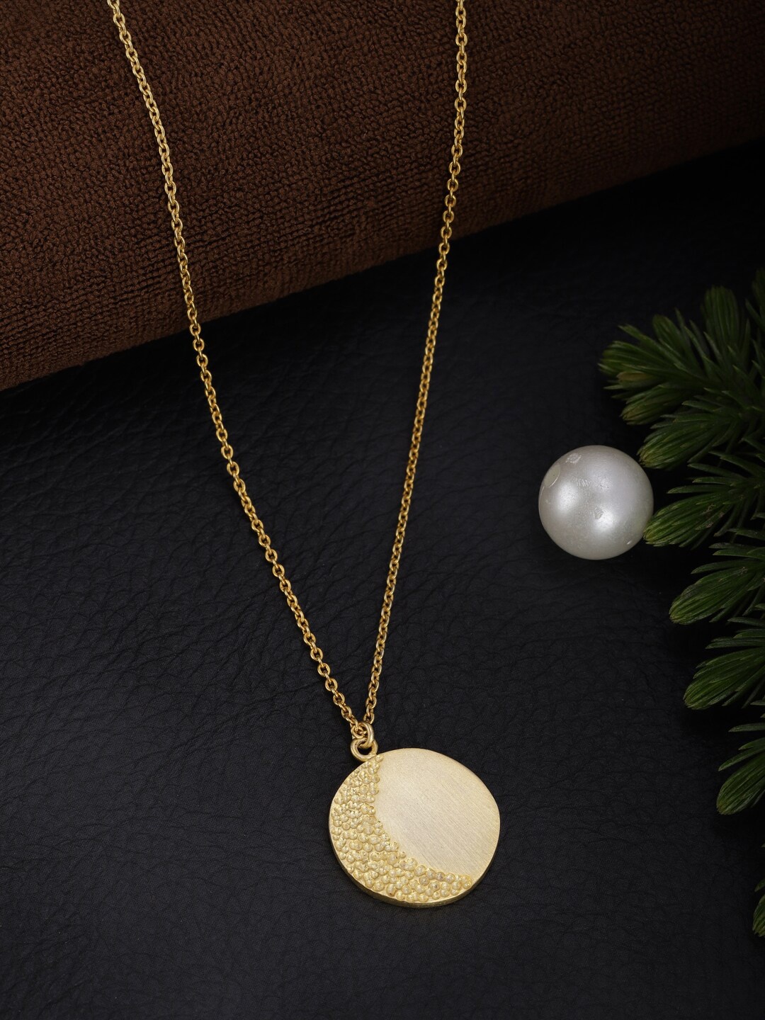 

Berserk Gold-PlatedHalf moon Necklace Handcrafted Chain