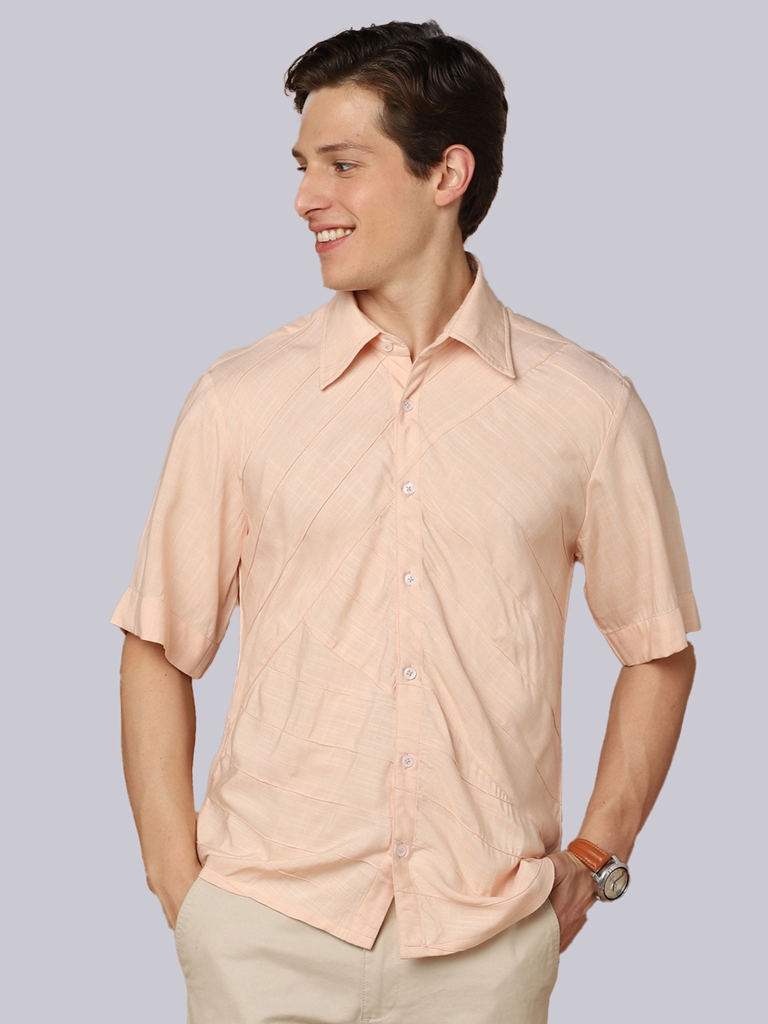 

SHABERRY Men Peach-Coloured Contemporary Multi Stripes Casual Shirt