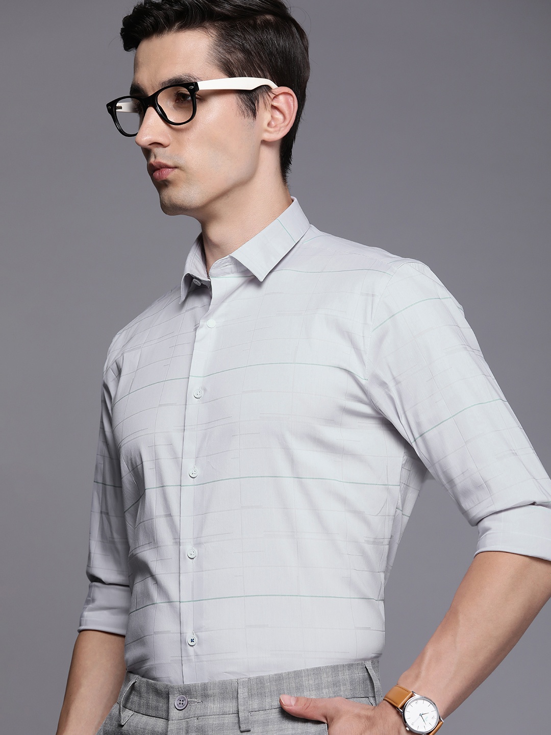 

Louis Philippe Ath Work Men Grey Checked Slim Fit Formal Shirt