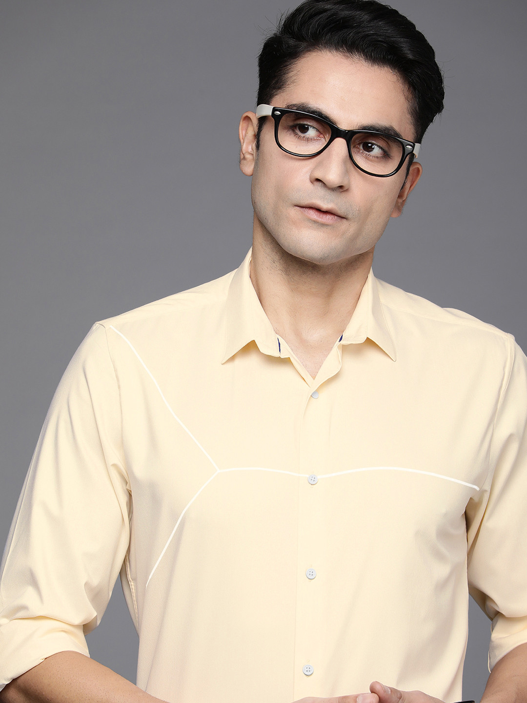 

Louis Philippe Ath.Work Men Yellow Solid Slim Fit Semiformal Shirt