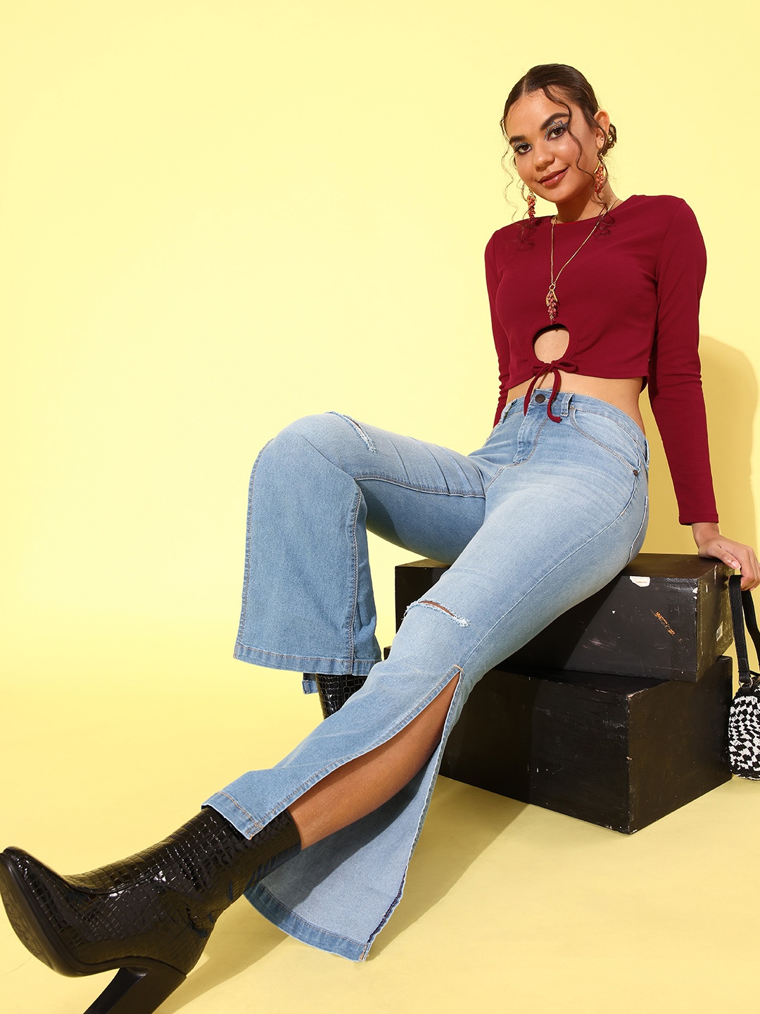 

4WRD by Dressberry Women Burgundy Waist Tie-Ups Crop Top