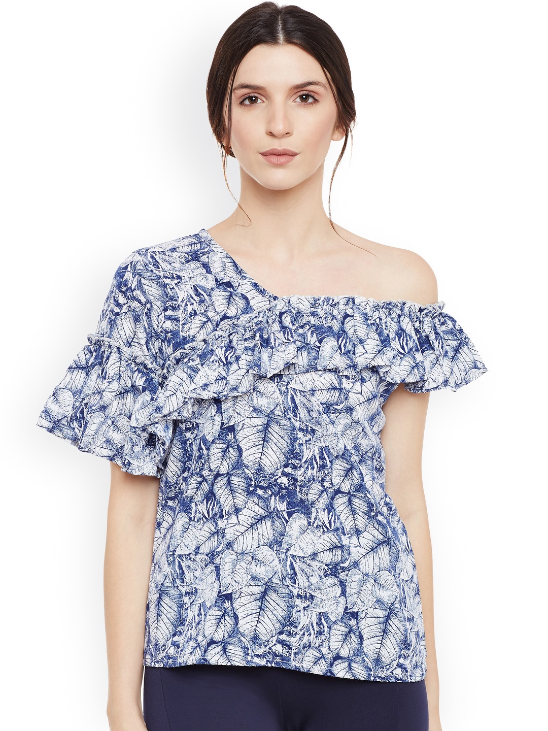 

Belle Fille Women Blue & White Floral Print Top