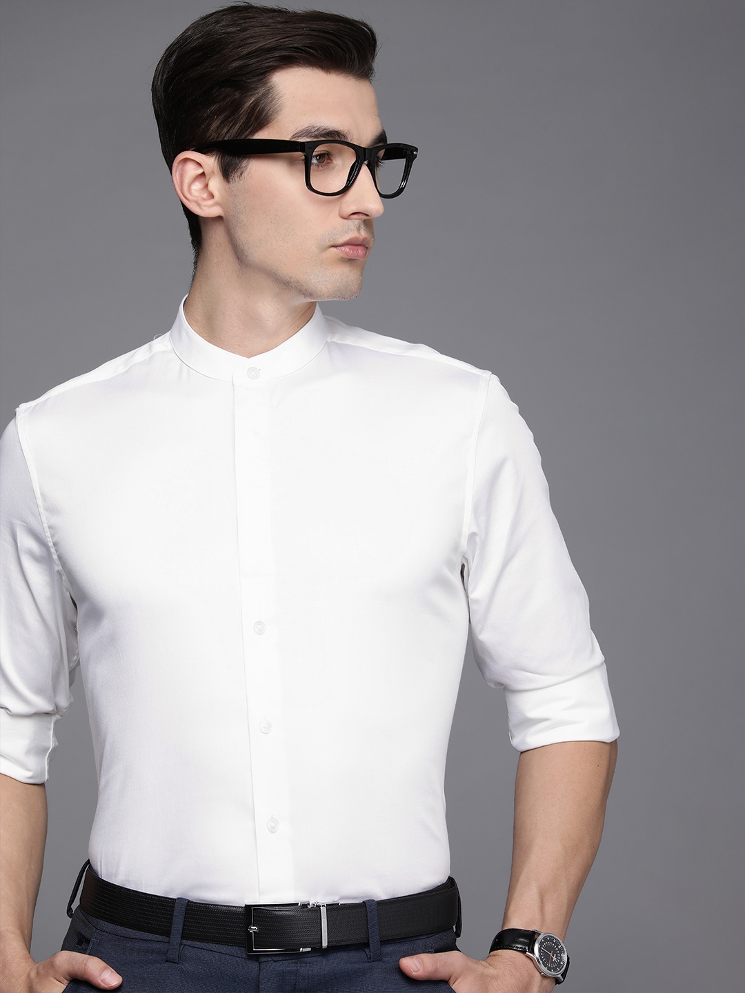 

Louis Philippe Men White Solid Slim Fit Formal Shirt