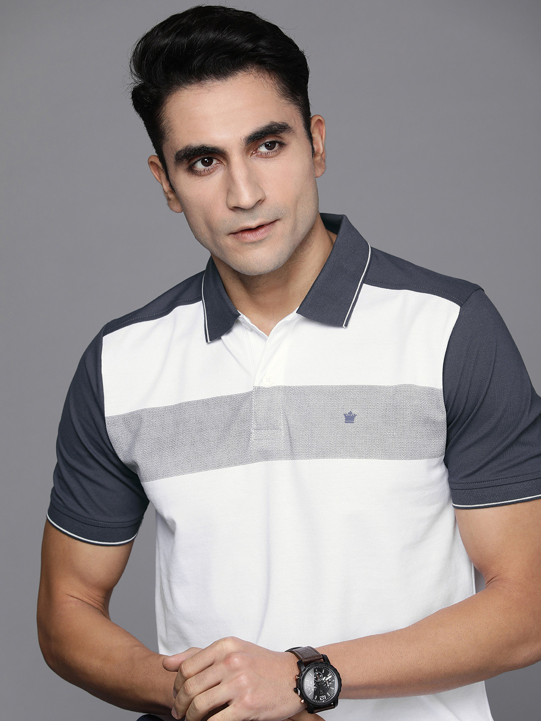 

Louis Philippe Men White & Grey Colourblocked Polo Collar T-shirt