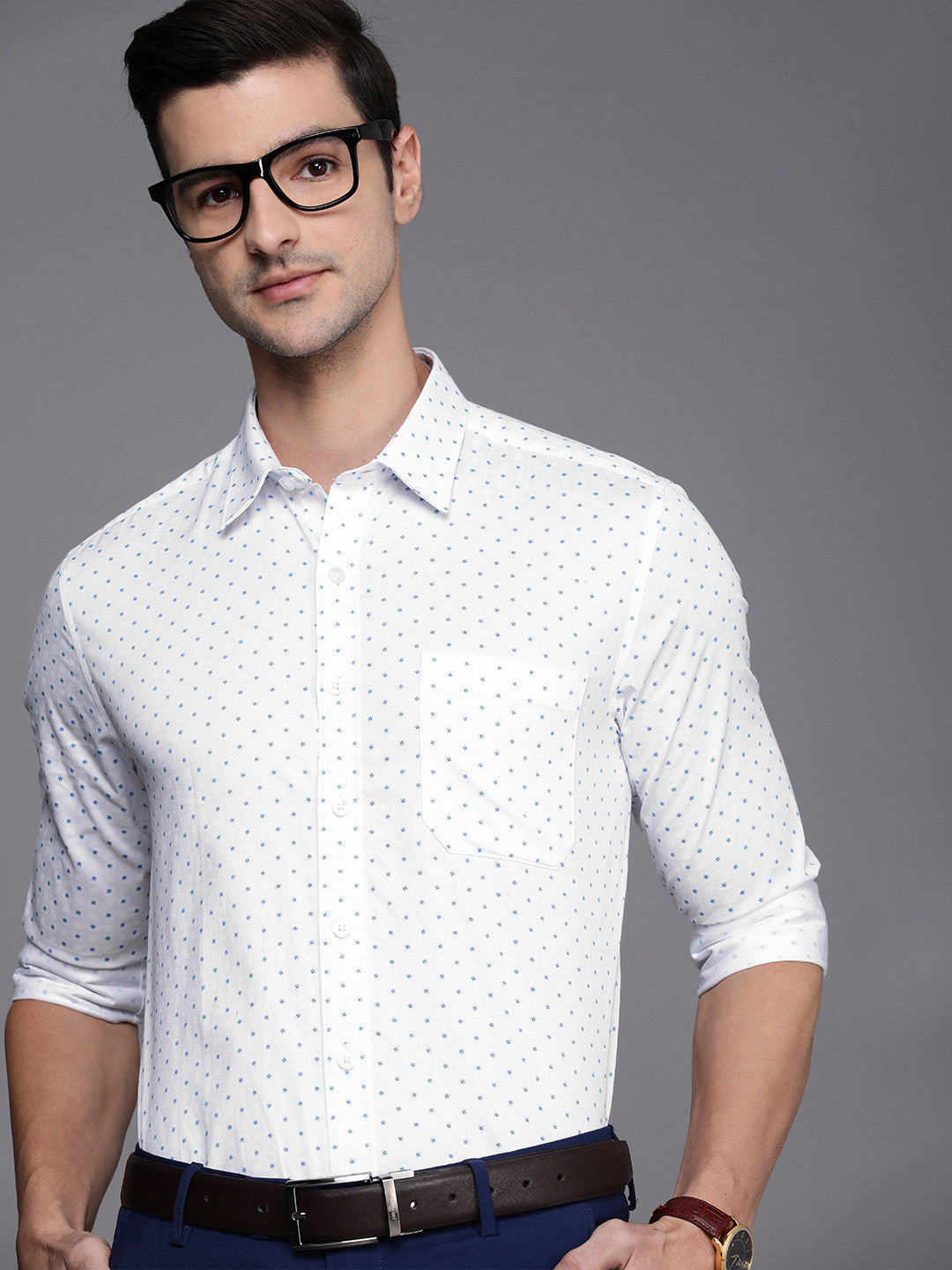 

Louis Philippe Men White & Blue Slim Fit Printed Pure Cotton Formal Shirt