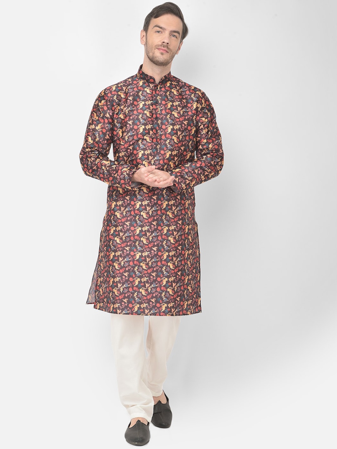 

SG LEMAN Men Brown Floral Printed Raw Silk Kurta with Pyjamas