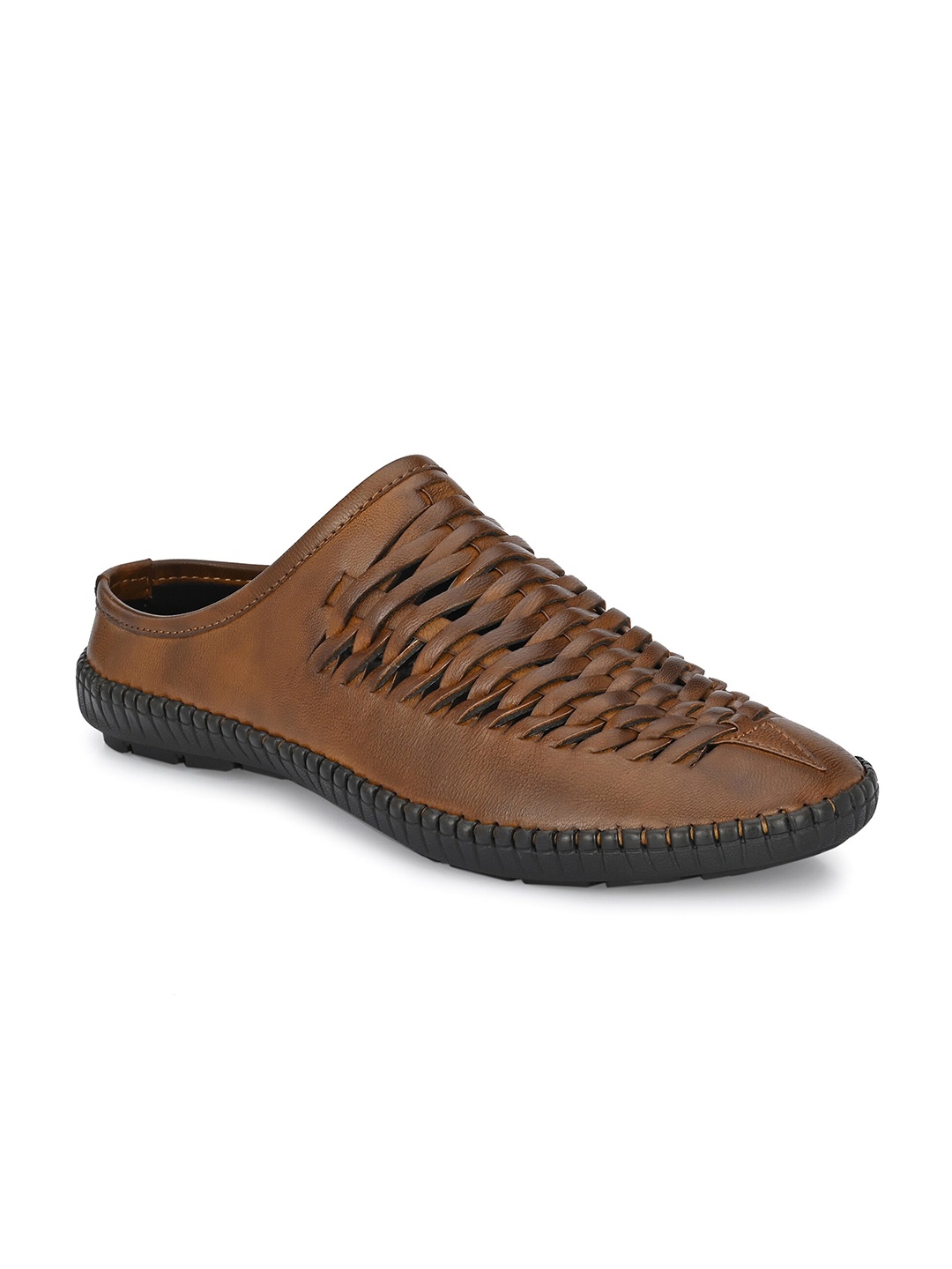 

MENGLER Men Tan & Black Shoe-Style Sandals