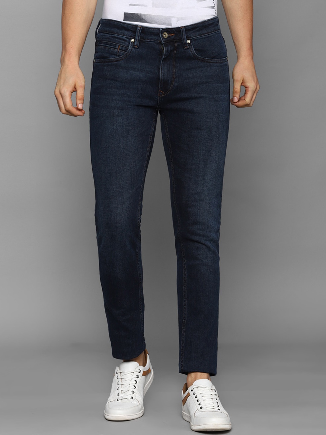 

Louis Philippe Jeans Men Navy Blue Slim Fit Jeans