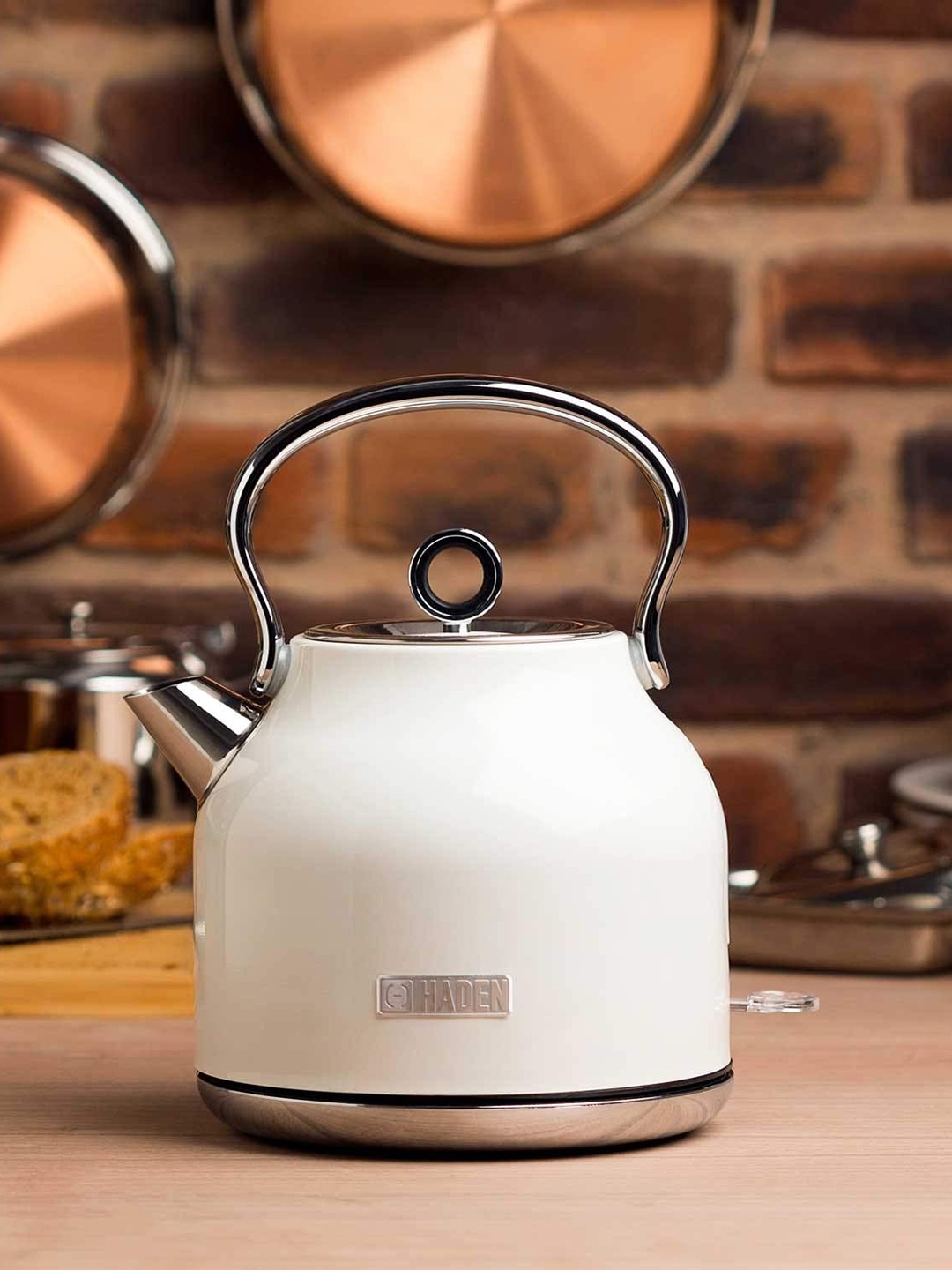 

Haden White Solid Stainless Steel Electric Kettle