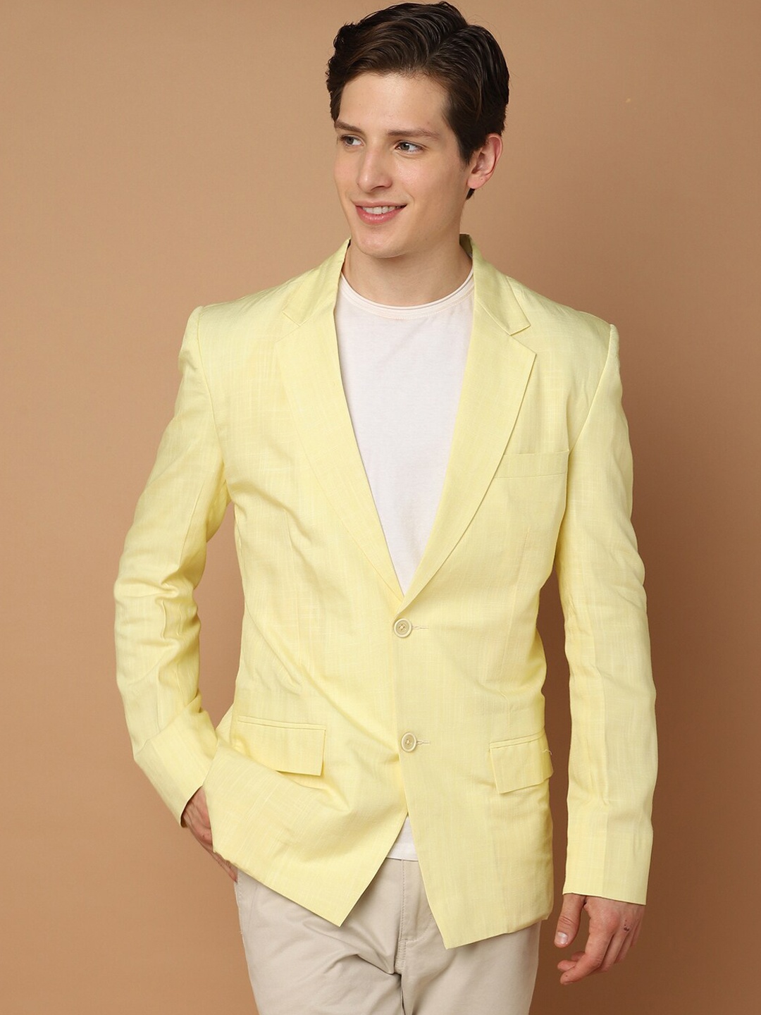 

SHABERRY Men Yellow Solid Linen Single Breasted Blazers