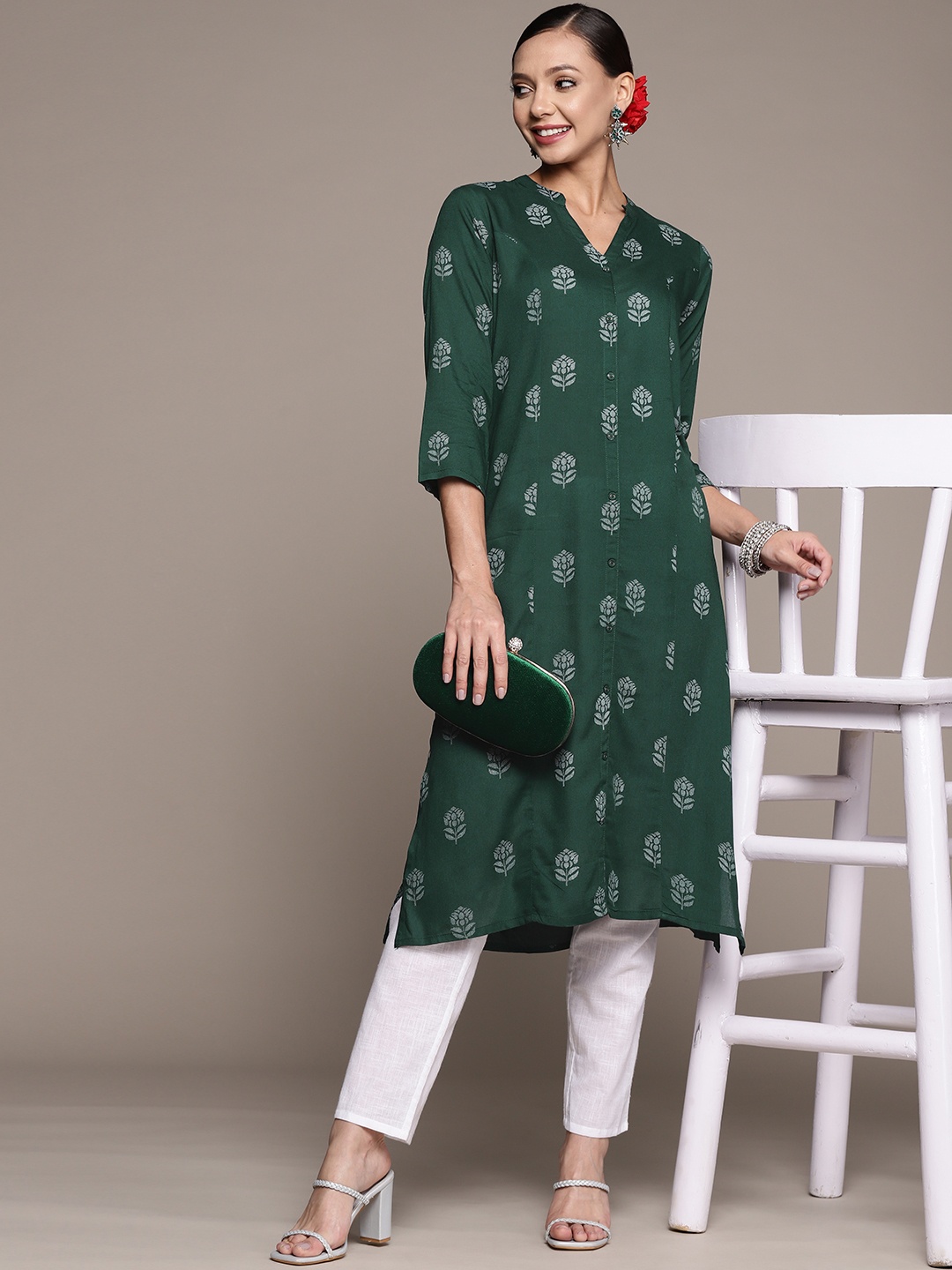 

Anubhutee Women Green Ethnic Motifs Printed Kurta
