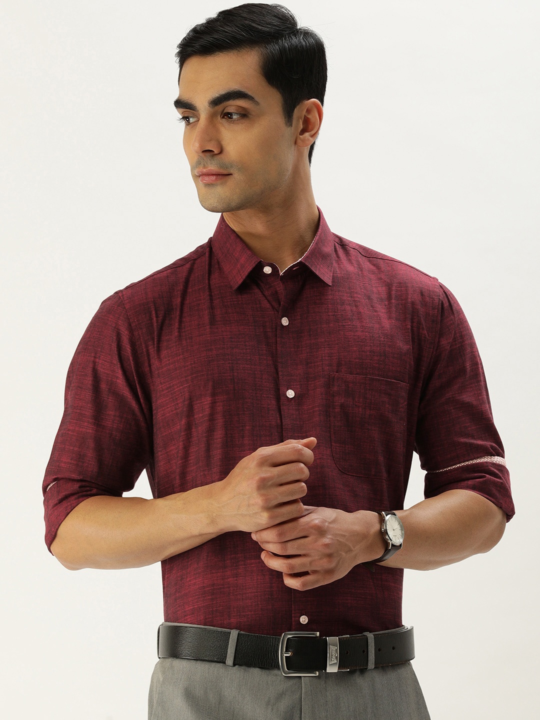 

Peter England Men Pure Cotton Slim Fit Formal Shirt, Maroon