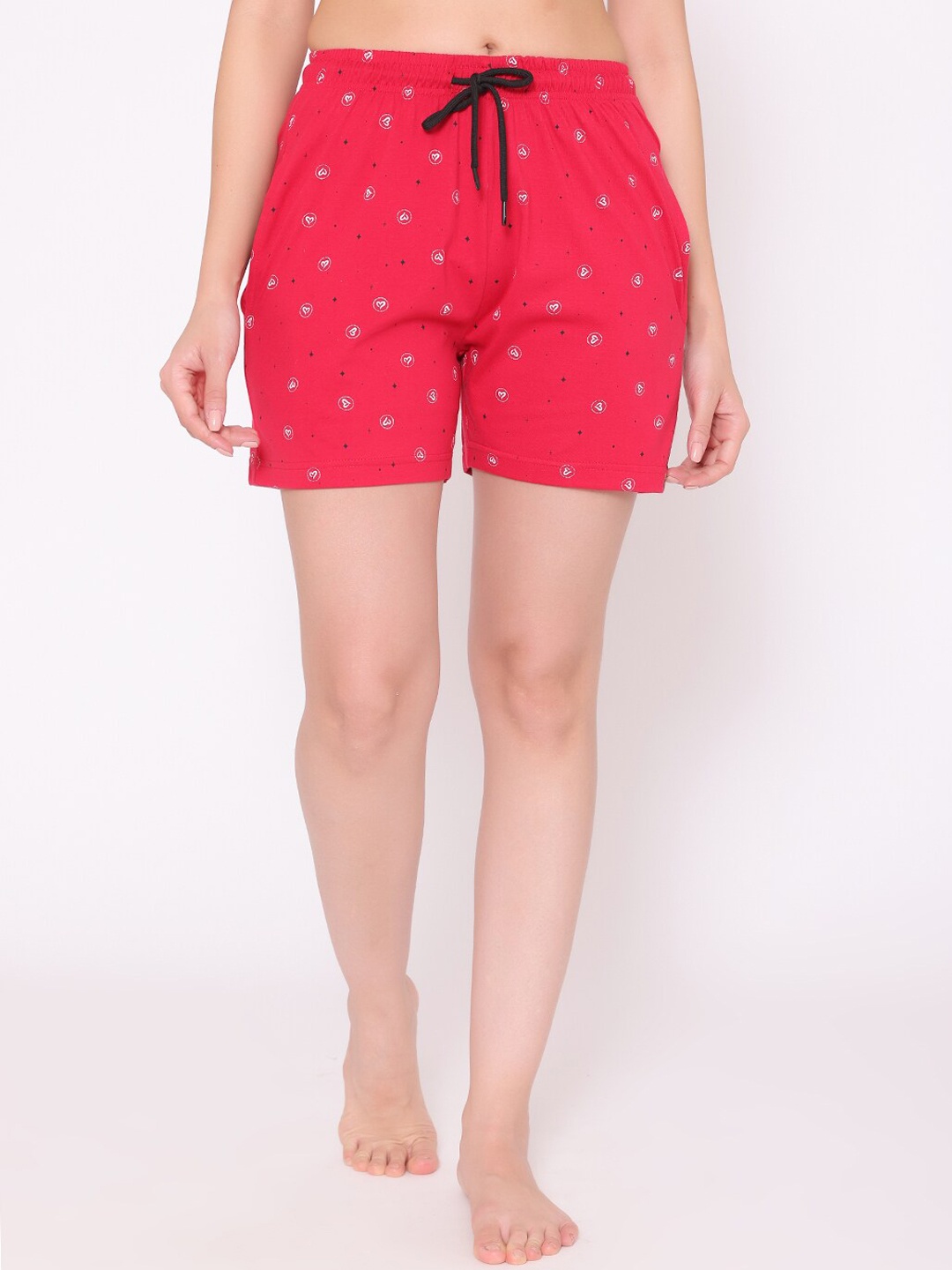 

TITTLI Women Red Floral Printed Shorts
