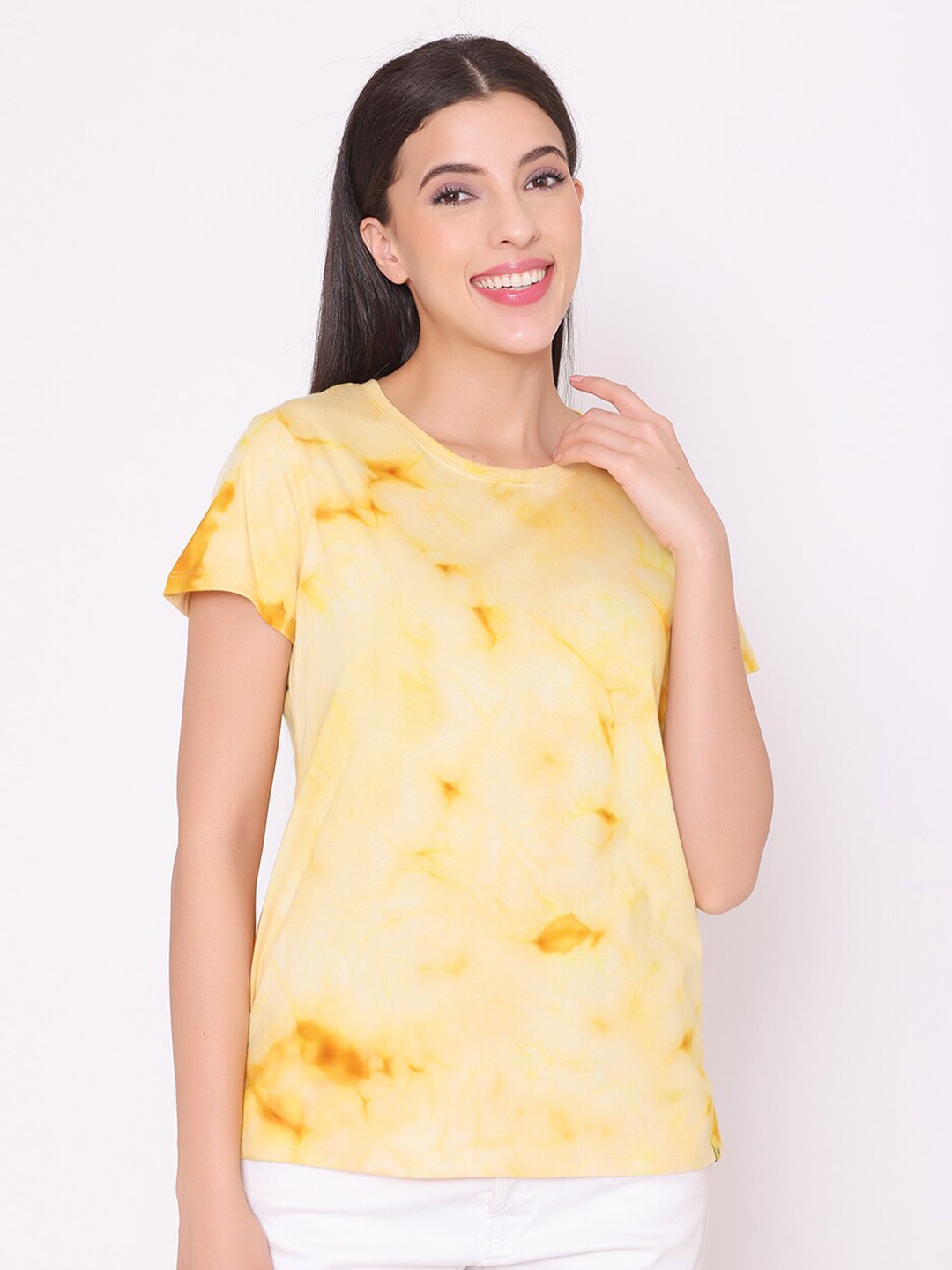 

TITTLI Women Yellow Extended Sleeves Tie Dye T-Shirt