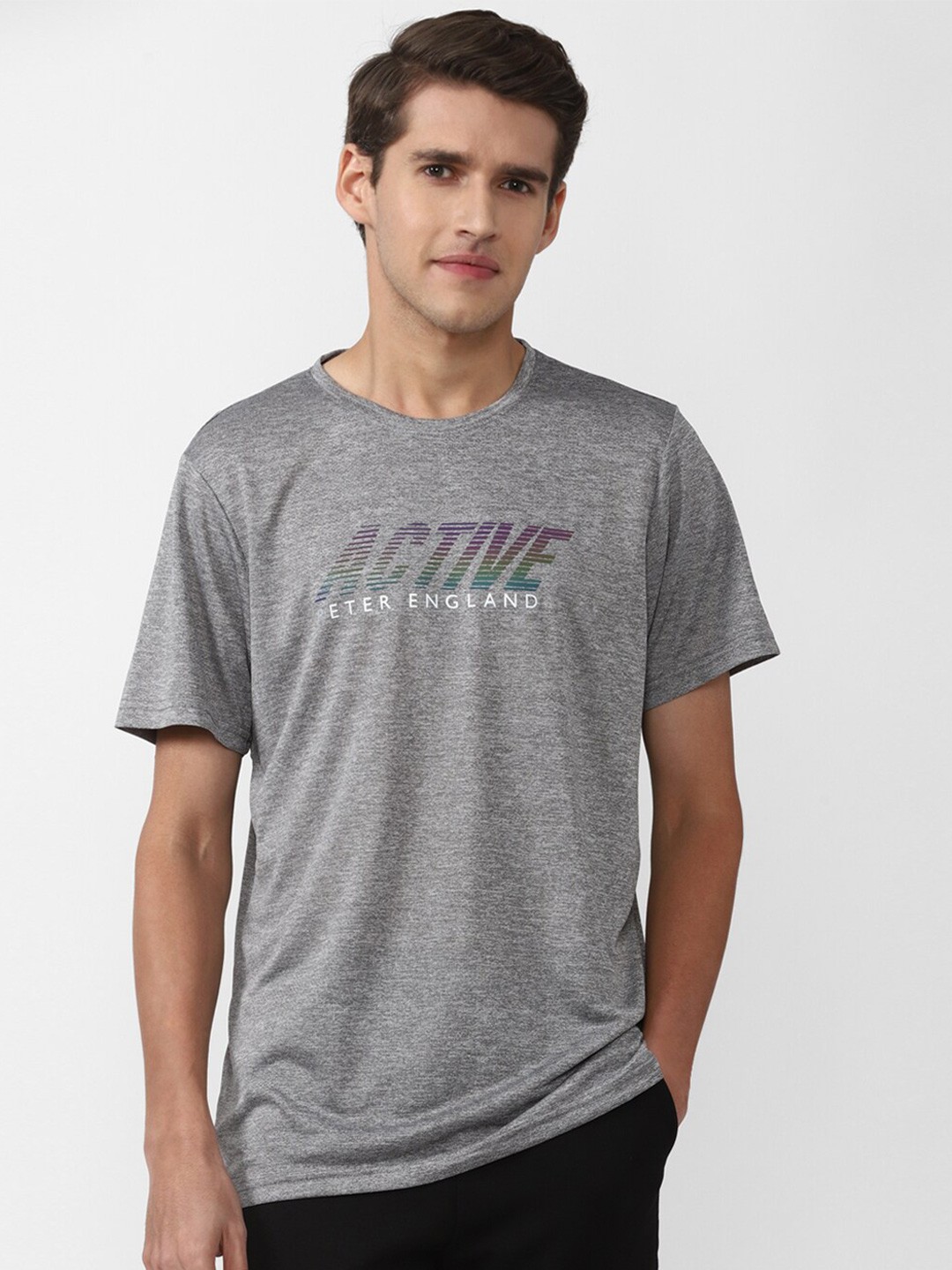 

Peter England Casuals Men Grey Typography Printed Slim Fit T-shirt