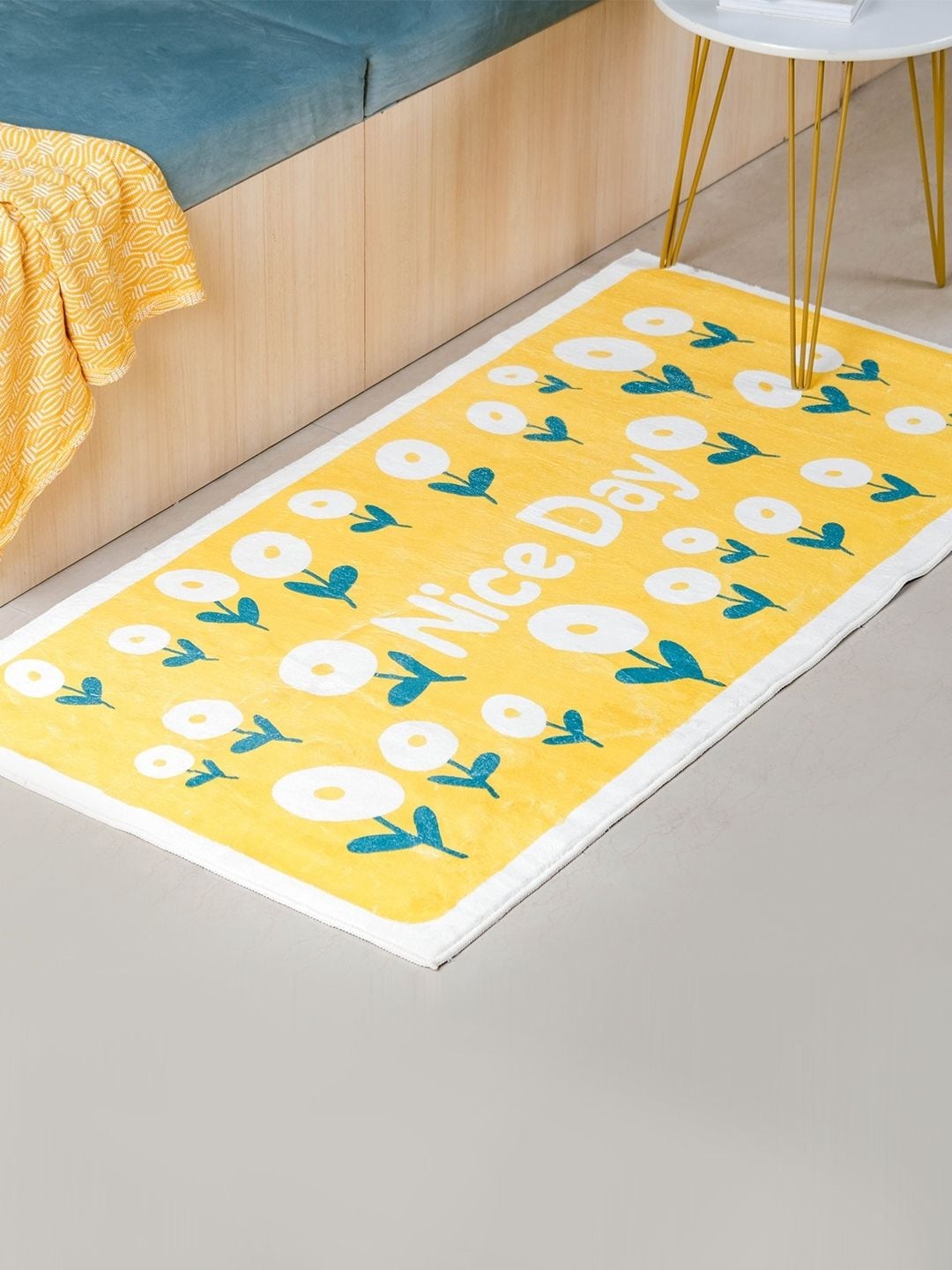 

Nestasia Yellow Floor Runner Rug