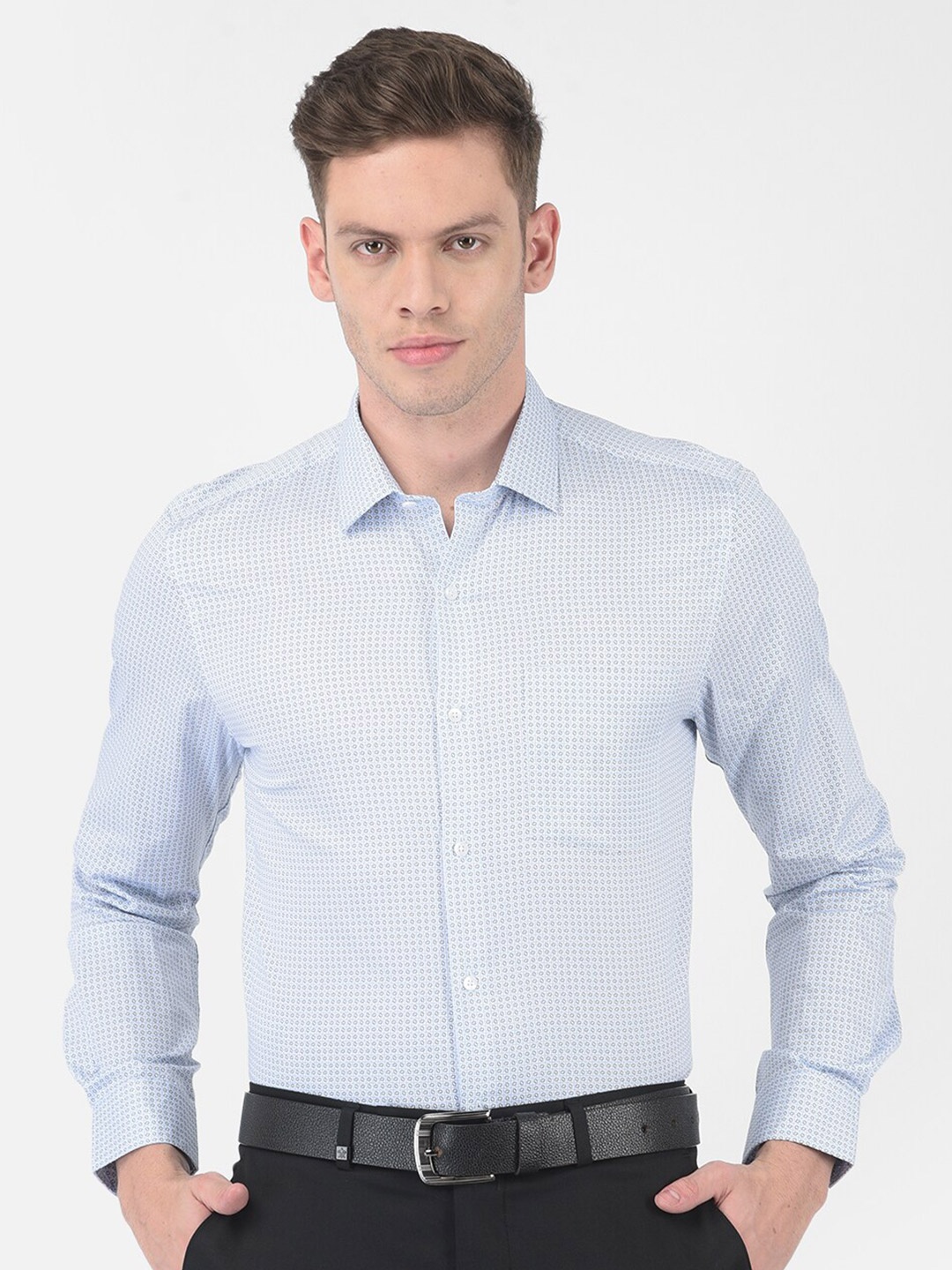 

Turtle Men Blue Slim Fit Striped Semiformal Shirt