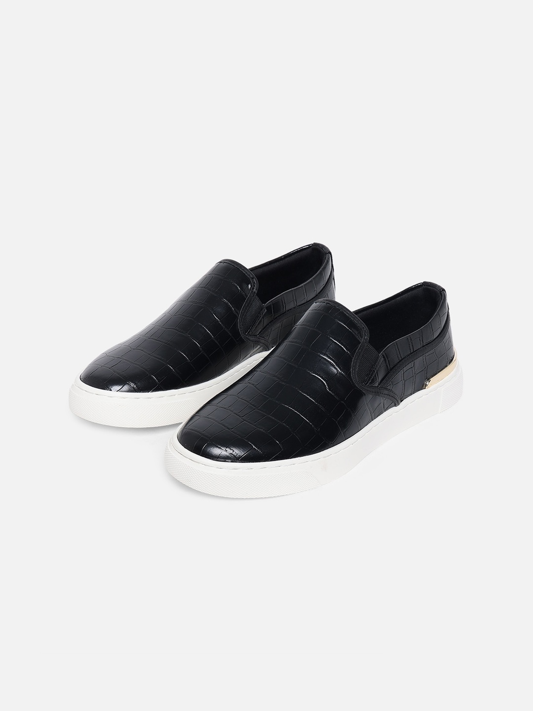

ALDO Women Black Textured Slip-On Sneakers
