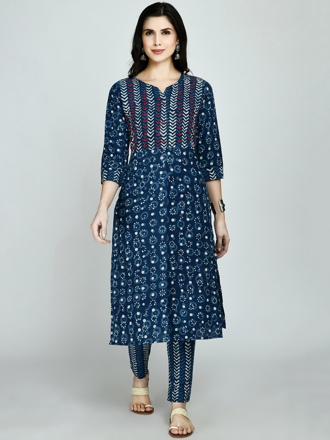 

MAFE Women Blue Ethnic Motifs Printed Pure Cotton Kurta with Trousers