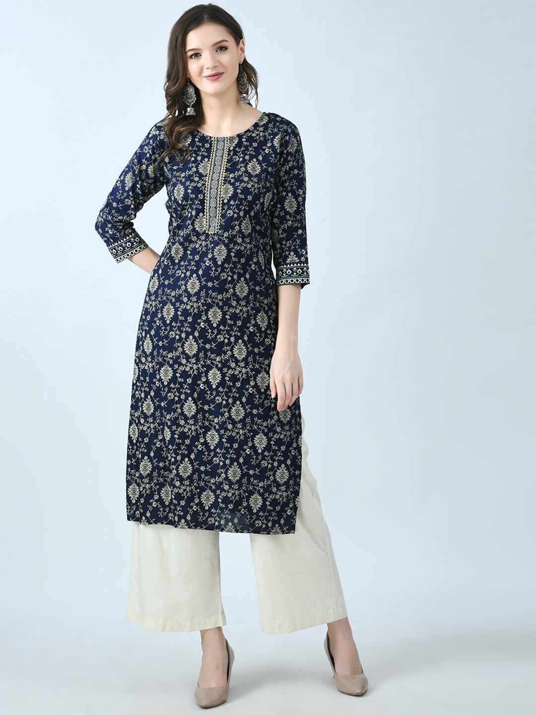 

MAFE Women Navy Blue Floral Printed Thread Work Kurta