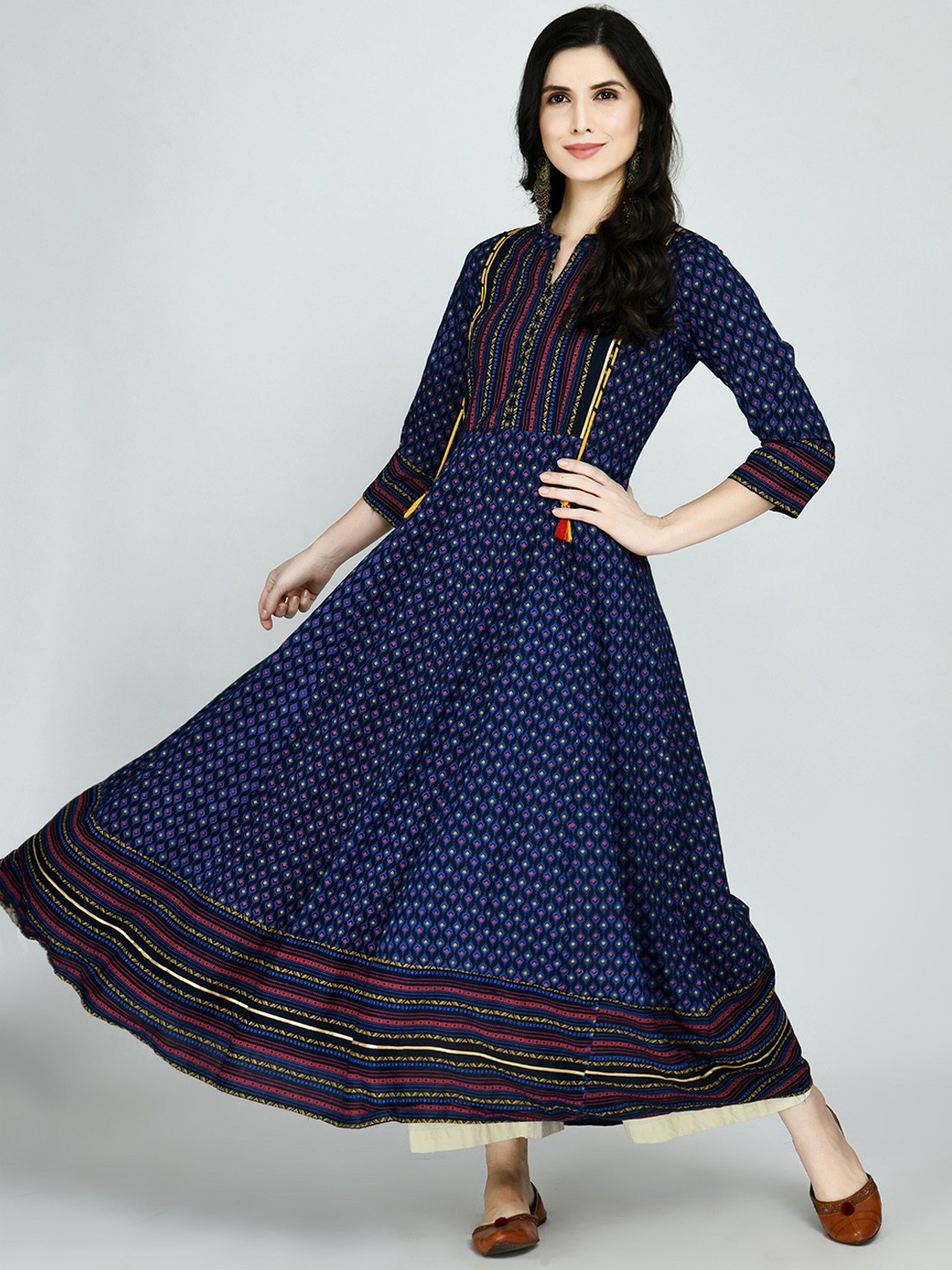 

MAFE Women Navy Blue & Yellow Ethnic Motifs Printed Anarkali Kurta