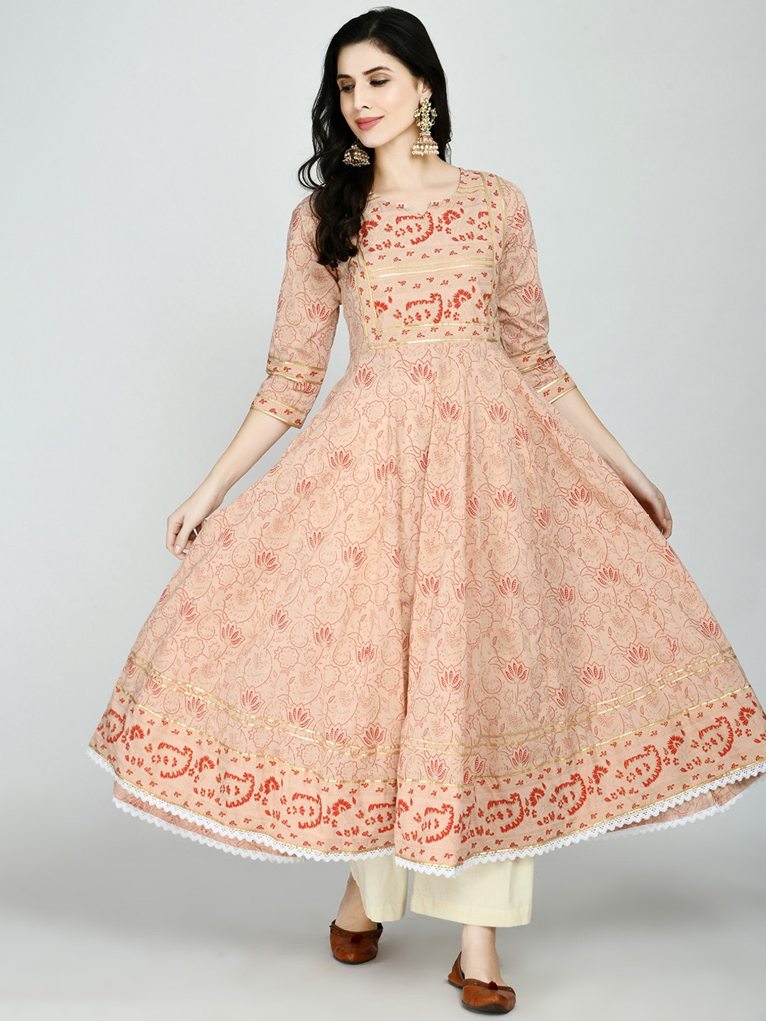 

MAFE Women Peach-Coloured Floral Printed Anarkali Kurta