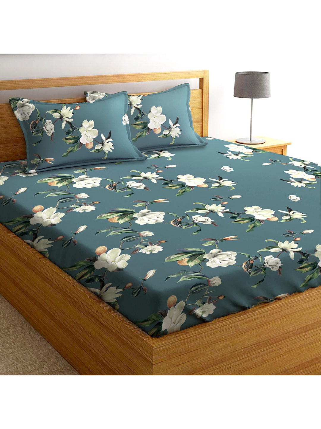 

AEROHAVEN Green & White Floral 210 TC King Bedsheet with 2 Pillow Covers