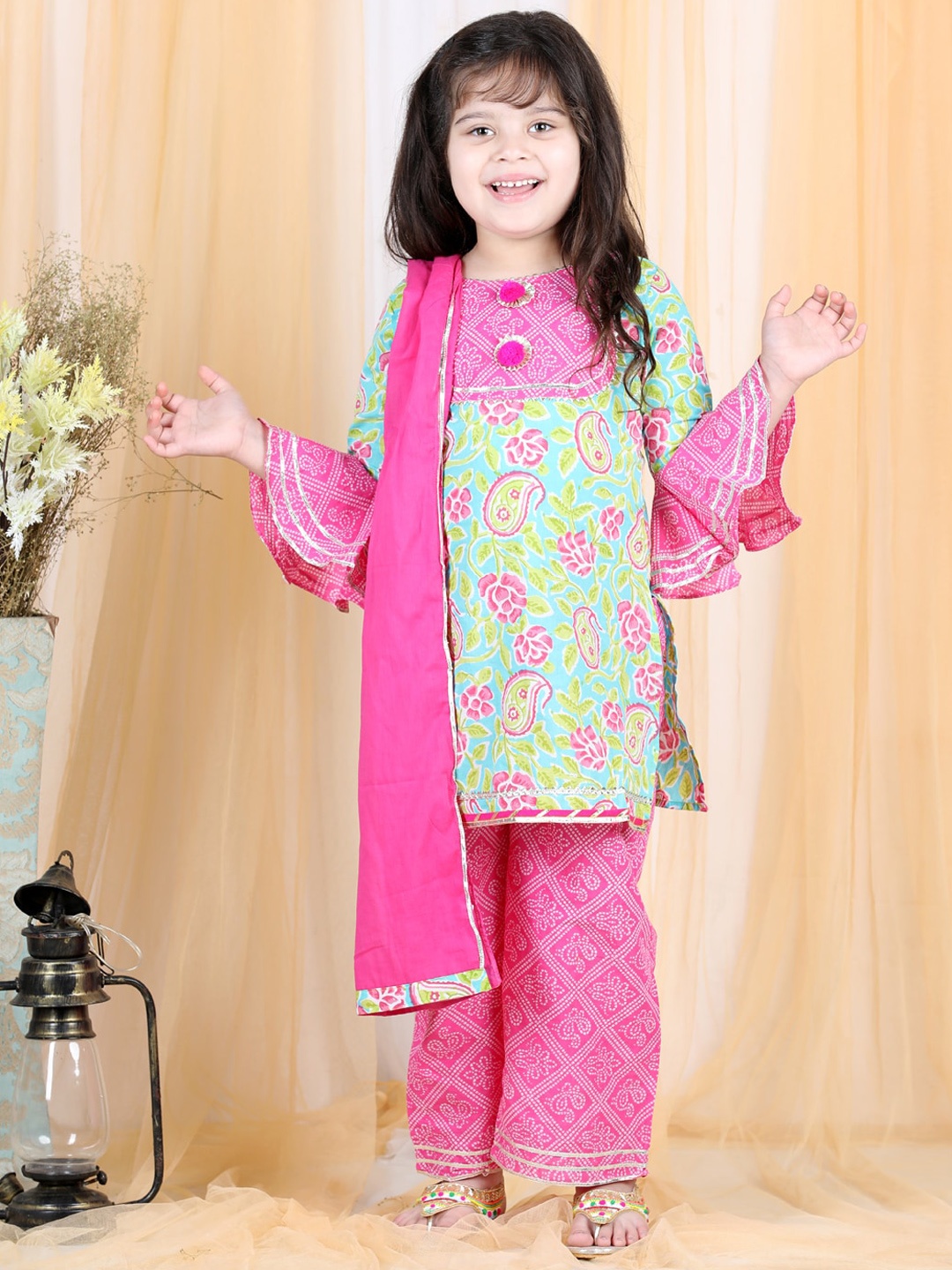 

LIL PITAARA Girls Turquoise Blue Gotta Patti Pure Cotton Kurta with Palazzos & With Dupatta