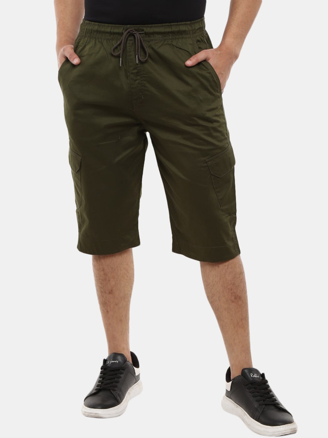 

V-Mart Men Olive Green Tusser Jamaican Shorts