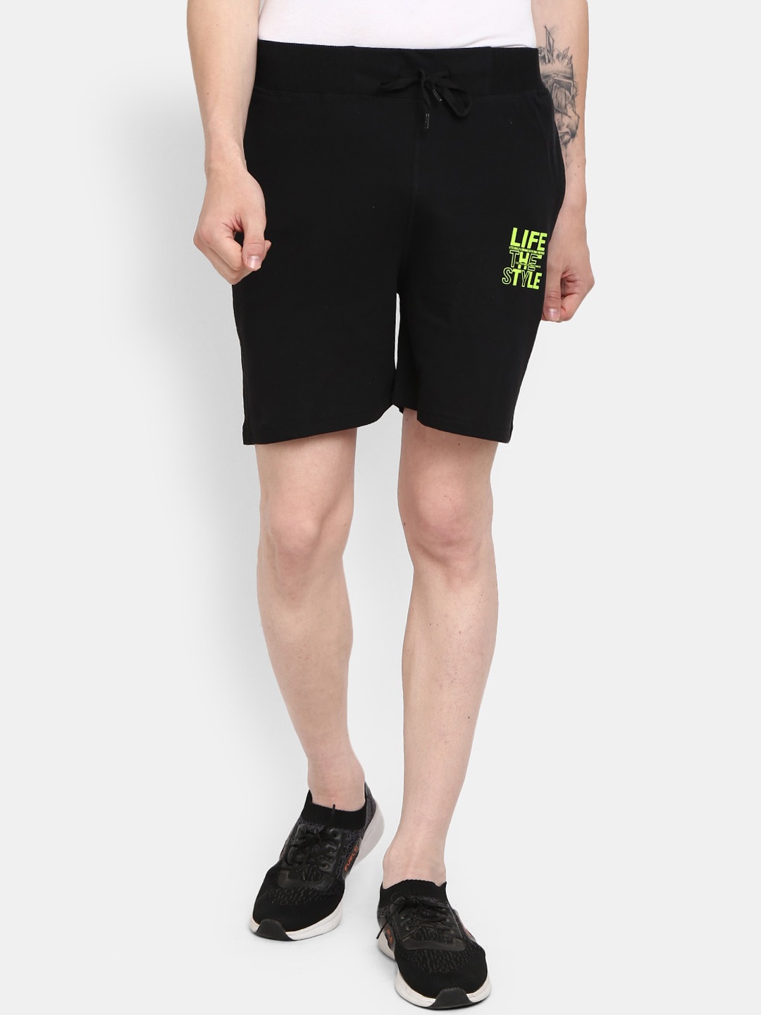 

V-Mart Men Black Typography Printed Shorts
