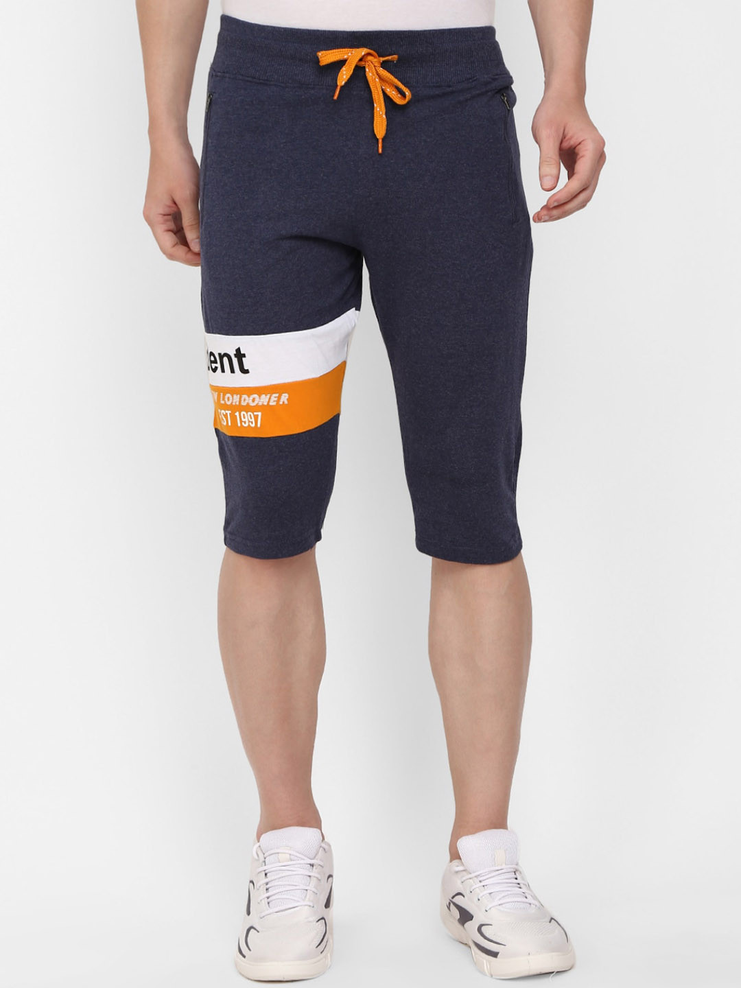 

V-Mart Men Navy Blue Cotton Solid Shorts