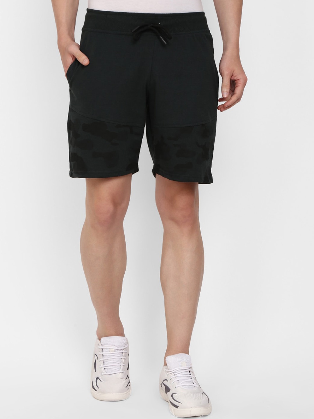 

V-Mart Men Black Sports Shorts