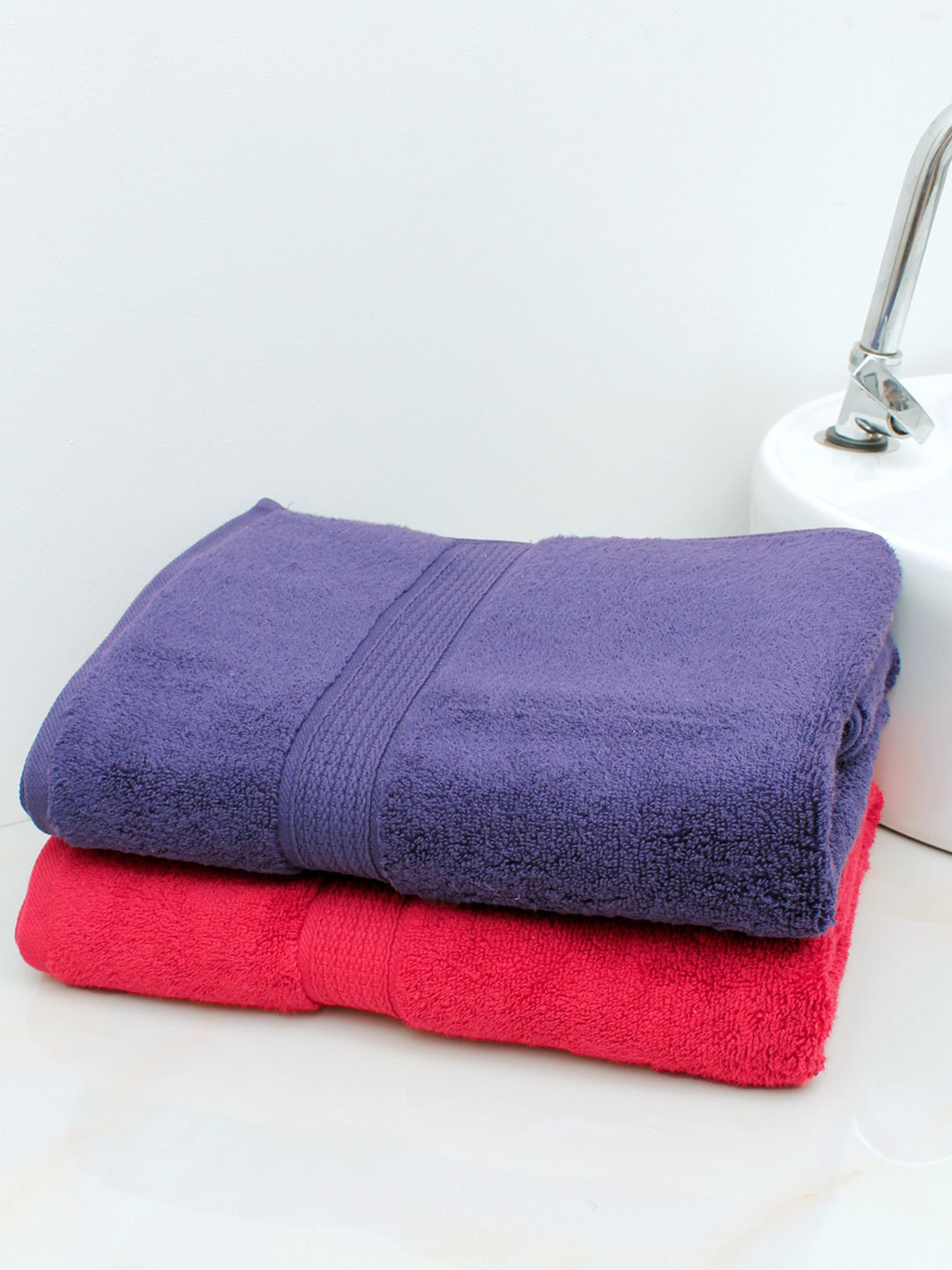 

AVI Living Set of 2 Solid 550 GSM Cotton Bath Towels, Red