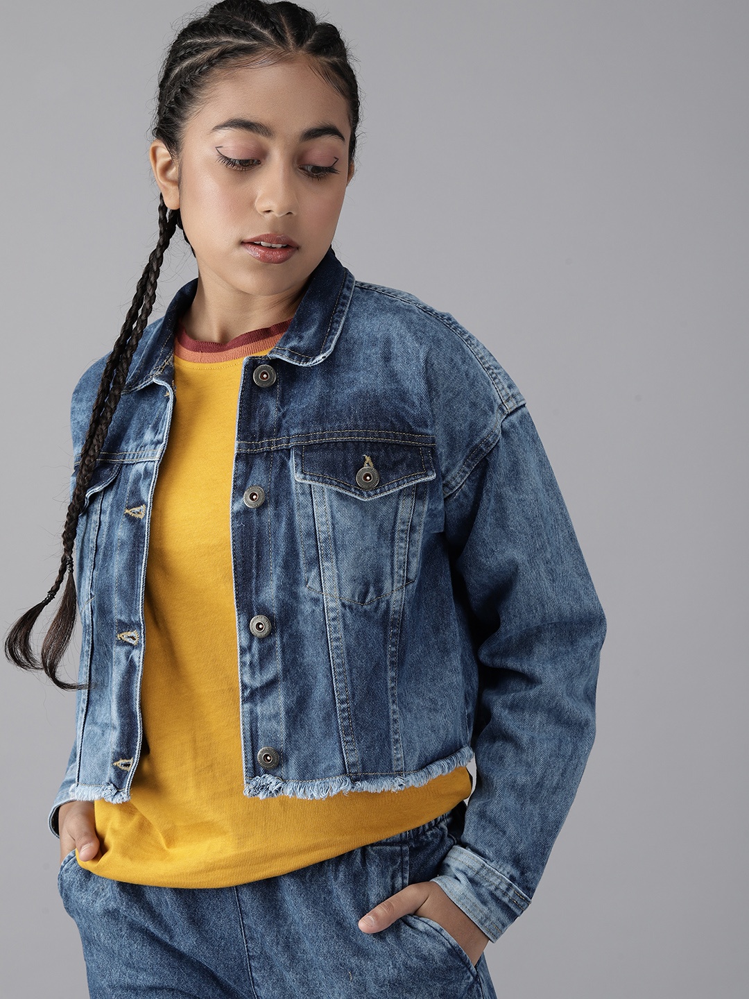 

UTH by Roadster Girls Washed Pure Cotton Frayed Crop Boxy Denim Trucker Jacket, Blue