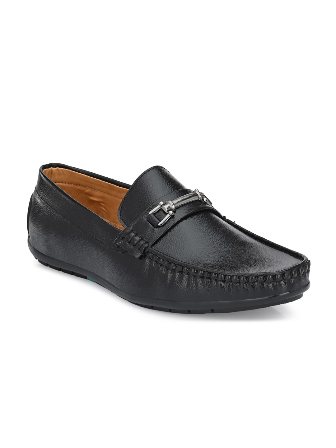 

Alleviater Men Black Solid Loafers