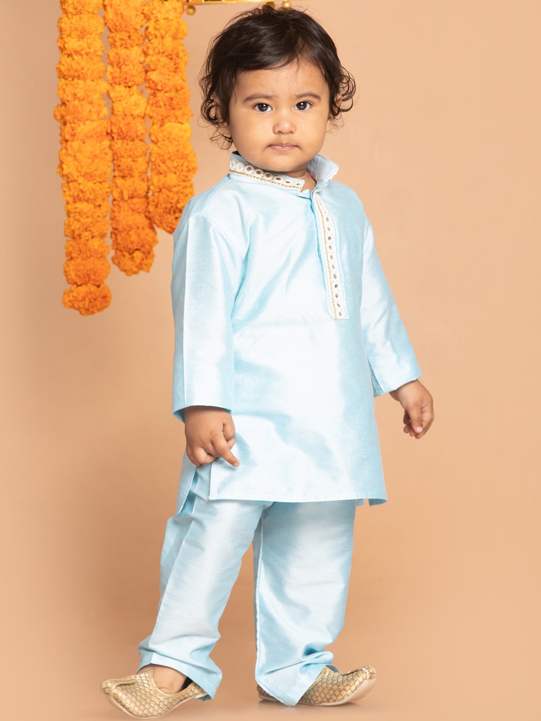 

VASTRAMAY Boys Blue Ethnic Motifs Mirror Work Kurti with Pants