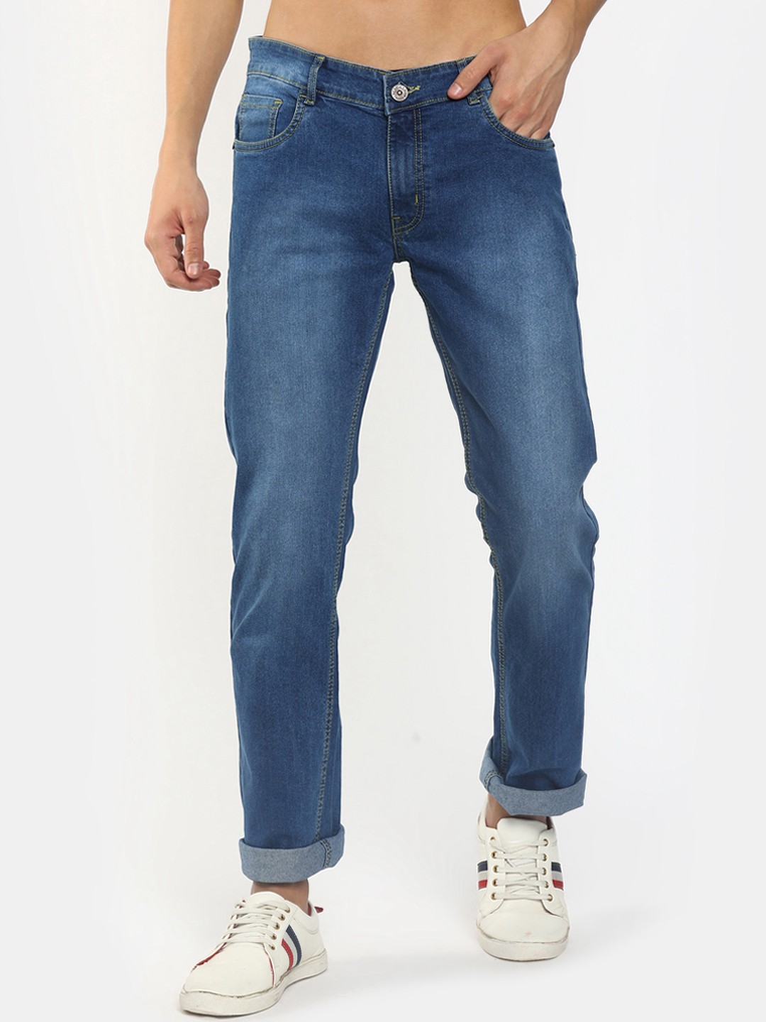 

V-Mart Men Blue Classic Slim Fit Light Fade Jeans