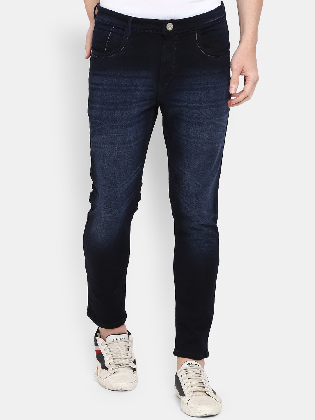 

V-Mart Men Blue Classic Light Fade Jeans