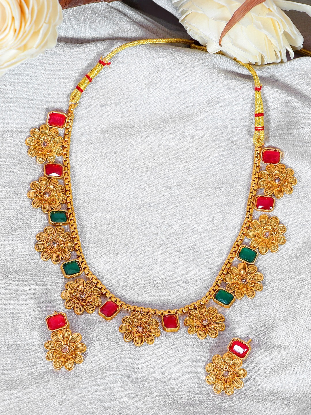 

Crunchy Fashion Gold-Plated Red & Green Kundan-Studded Jewellery Set