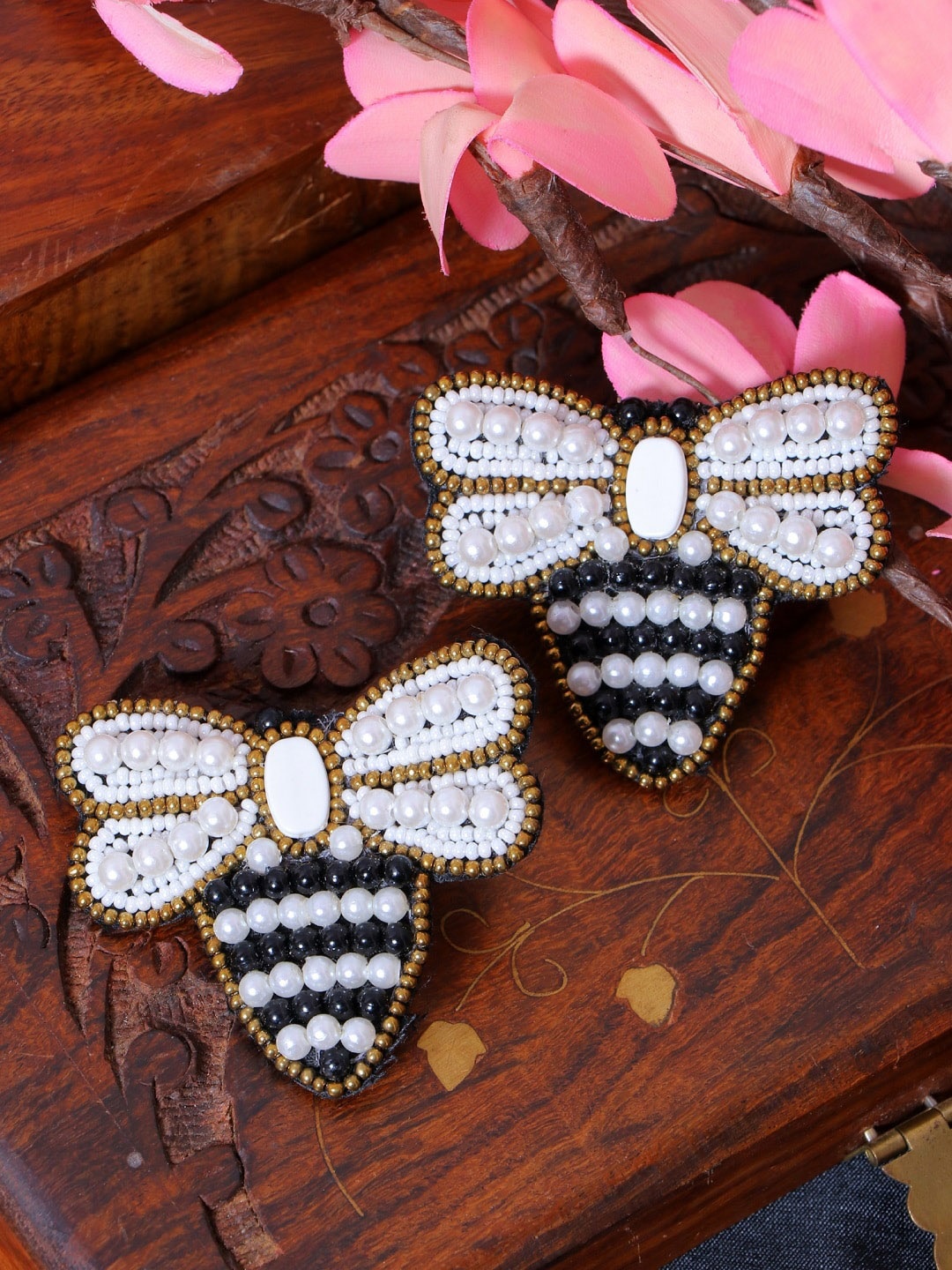 

Crunchy Fashion White & Black Contemporary Butterfly Studs Earrings, Multi