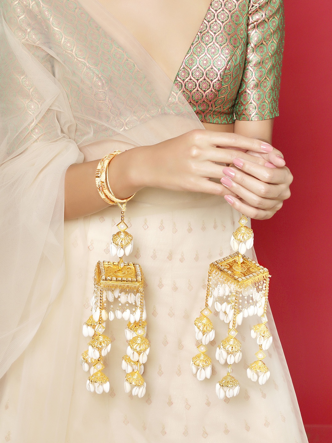 

Rubans Set of 2 24K Gold-Plated White Beaded Shells Bridal Kaleeras