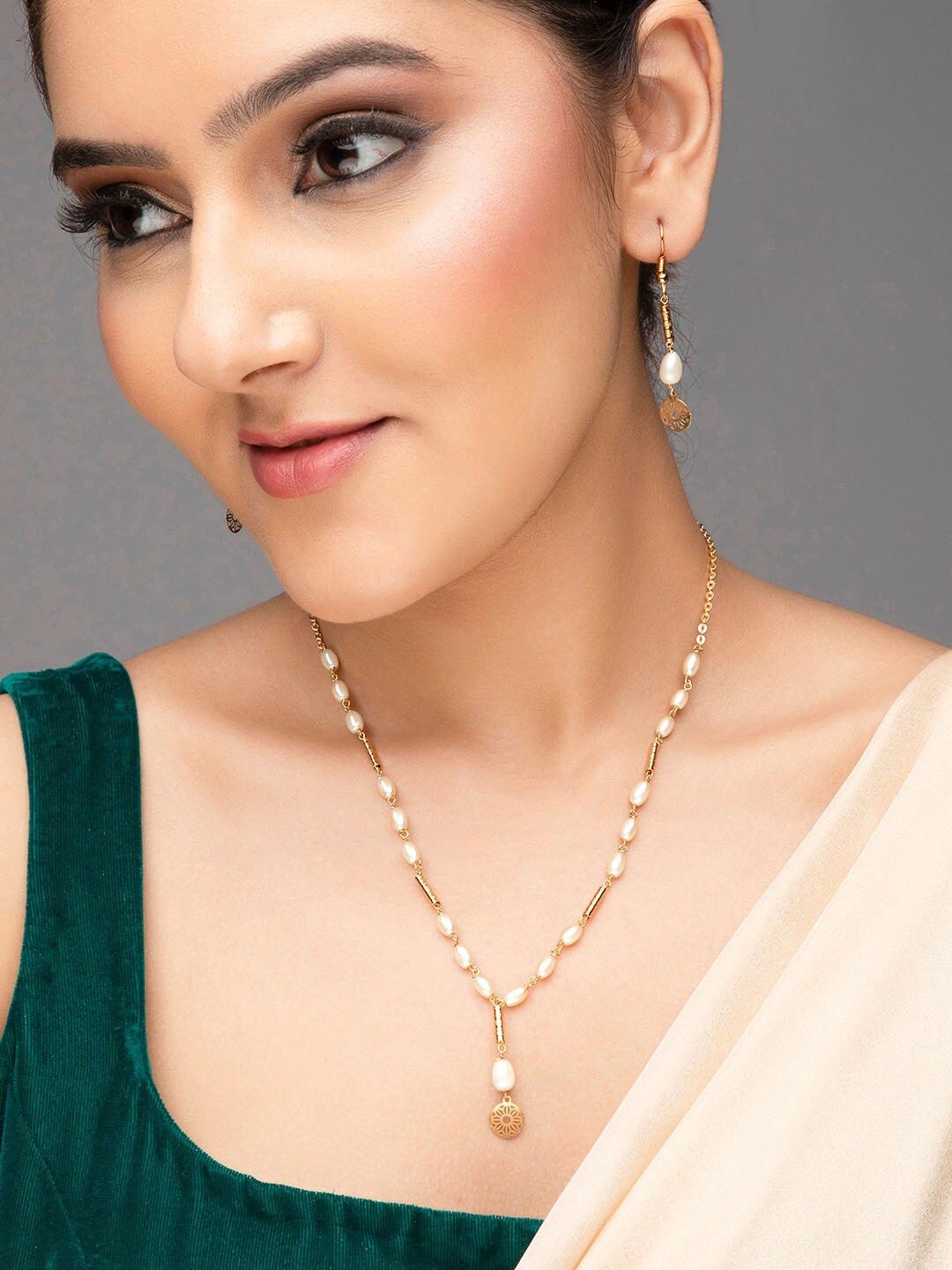 

Rubans Gold-Plated White Pearls Beaded Chain and Ear rings Handcrafted Jewellery Set