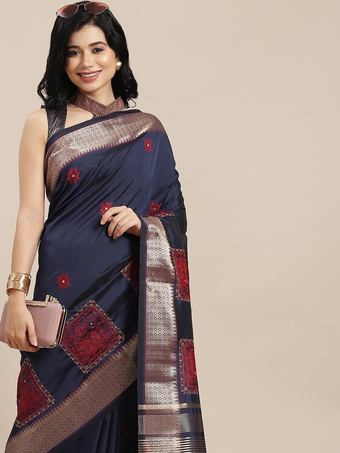 

RAJGRANTH Navy Blue & Maroon Ethnic Motifs Embroidered Saree