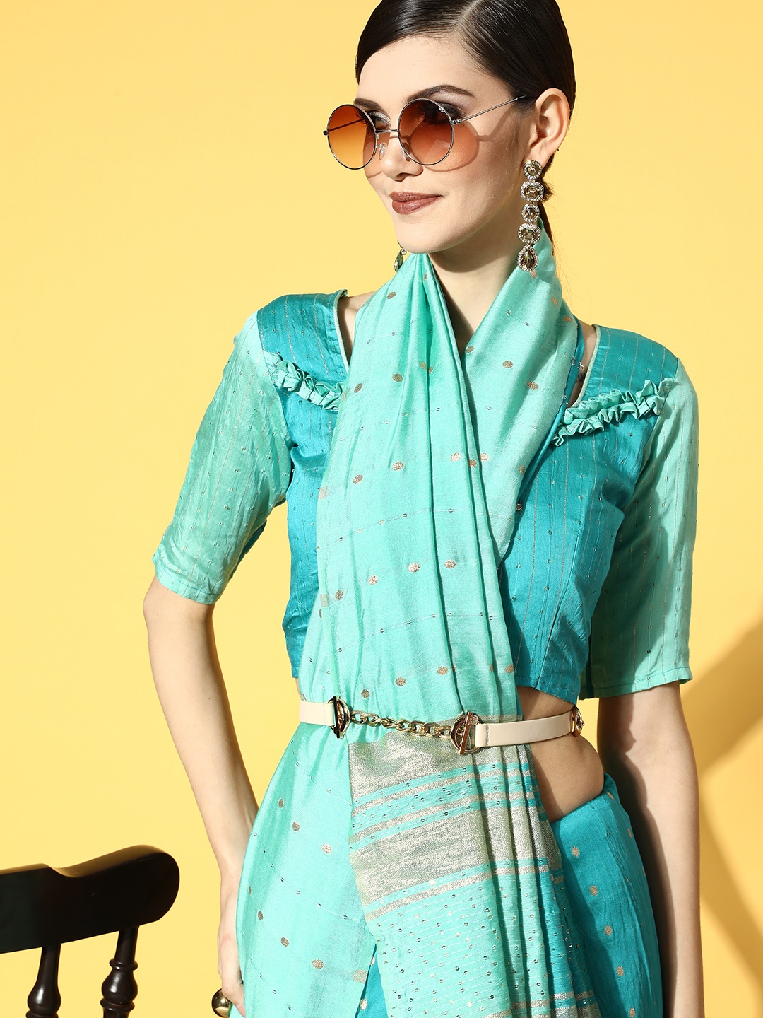 

Mitera Sea Green Tie & Dye Sequinned Saree