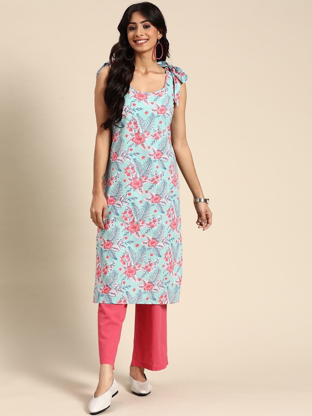 

Sangria Women Blue & Pink Floral Printed Pure Cotton Kurta